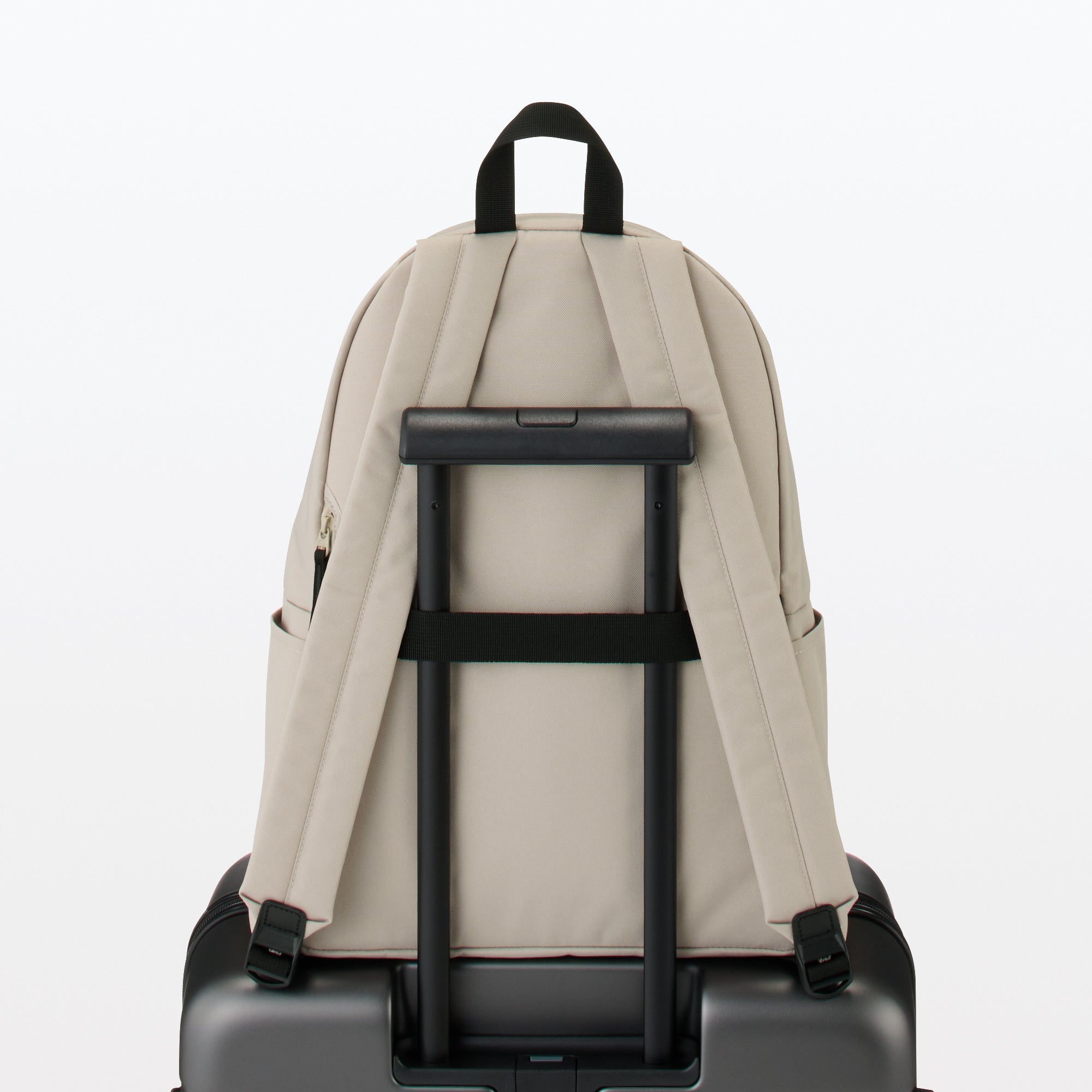 Less Tiring Water Repellent Backpack