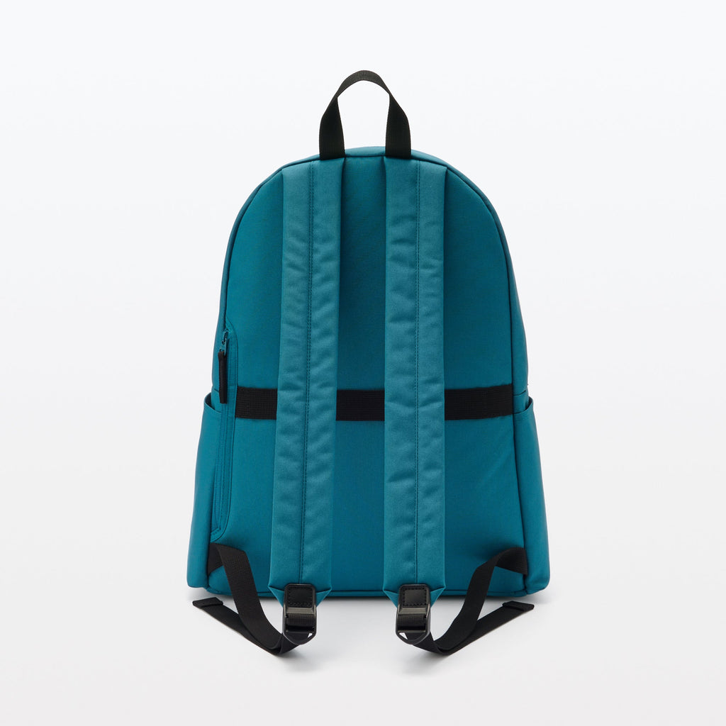 Less Tiring Water Repellent Backpack