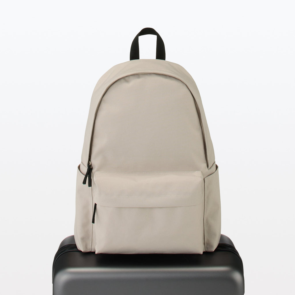 Less Tiring Water Repellent Backpack