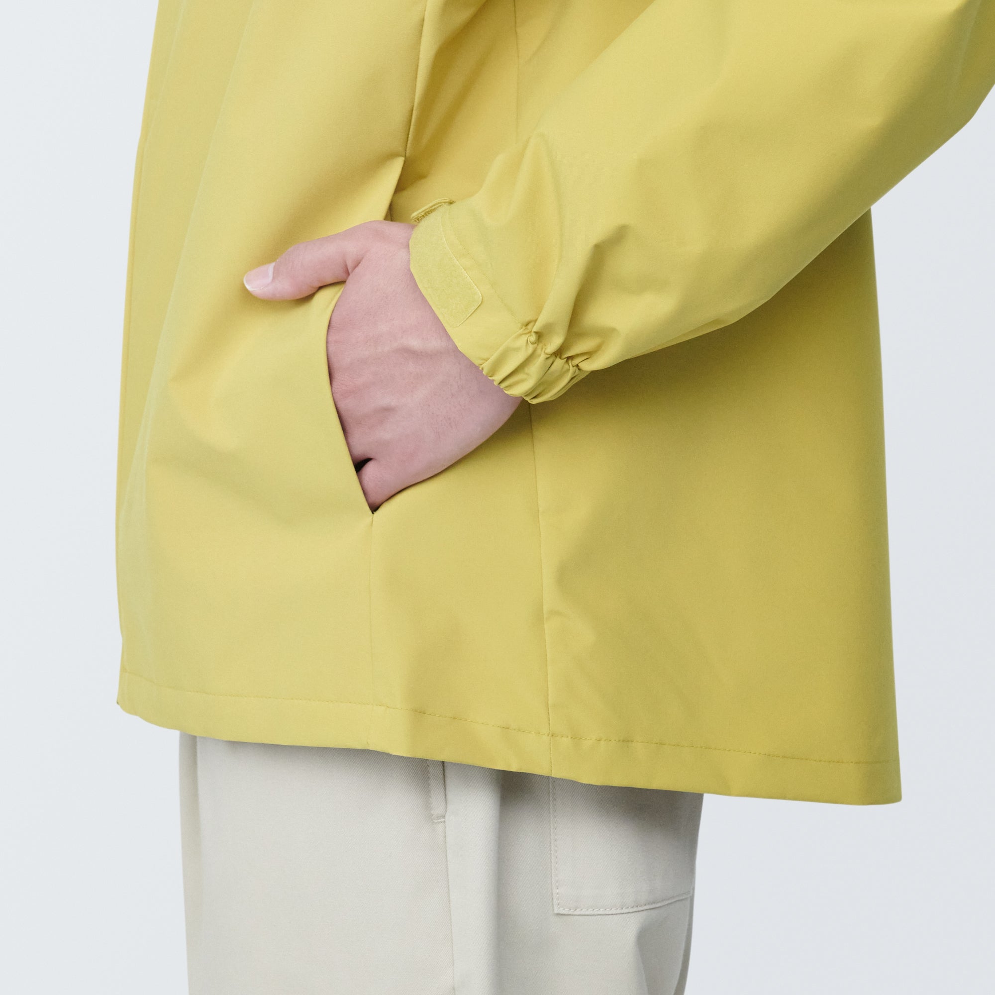 Men's Water Repellent Hooded Jacket