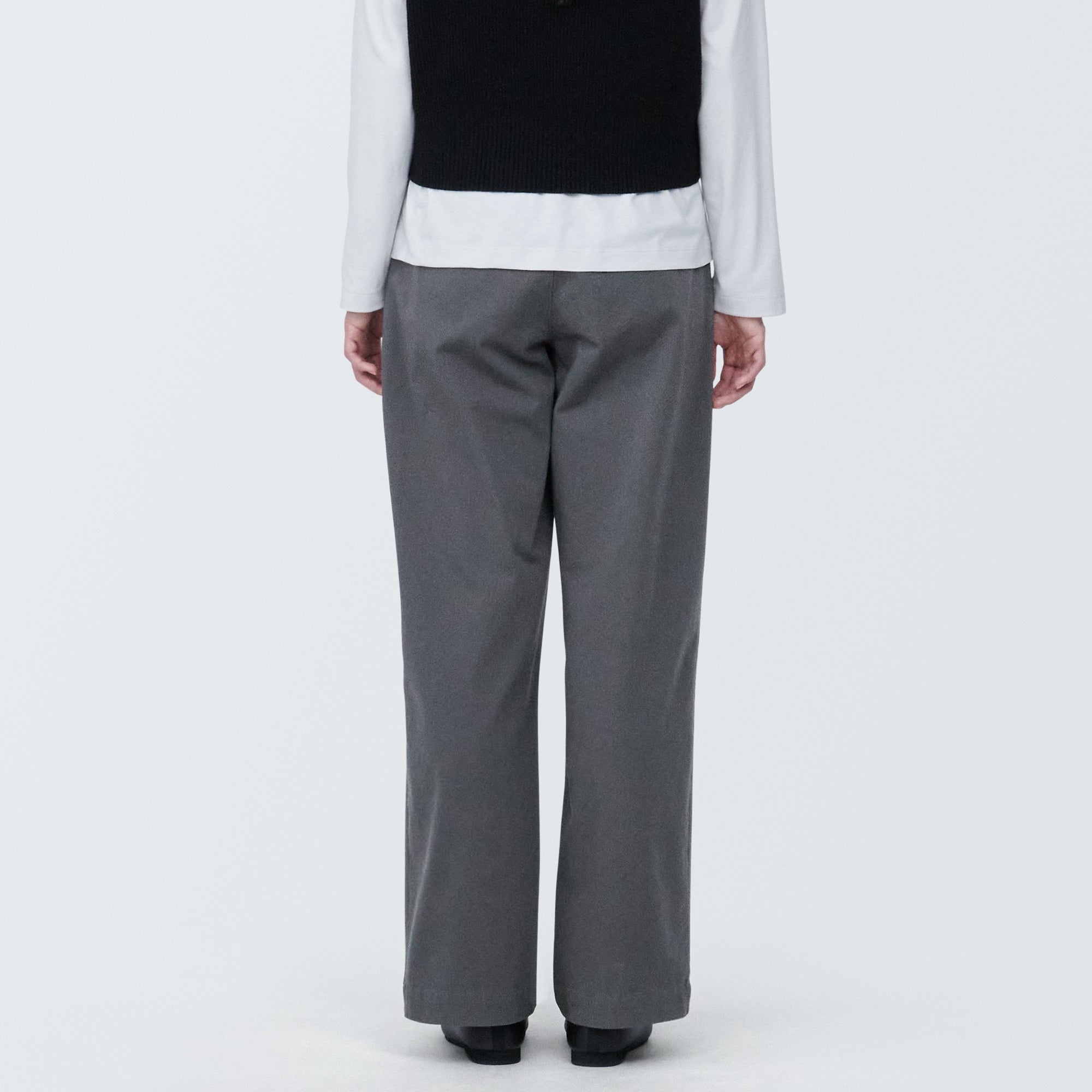 Pleated Wide Chino Pants