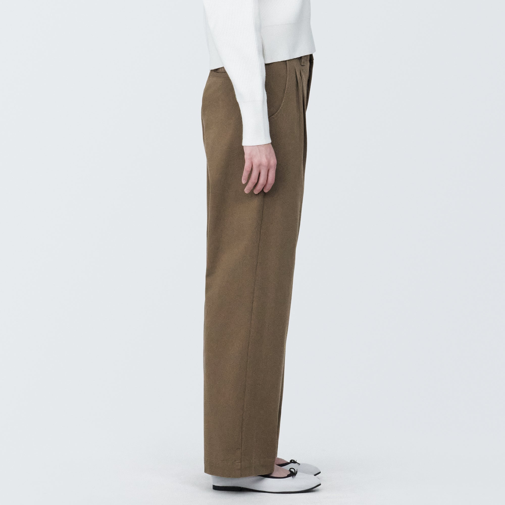 Pleated Wide Chino Pants
