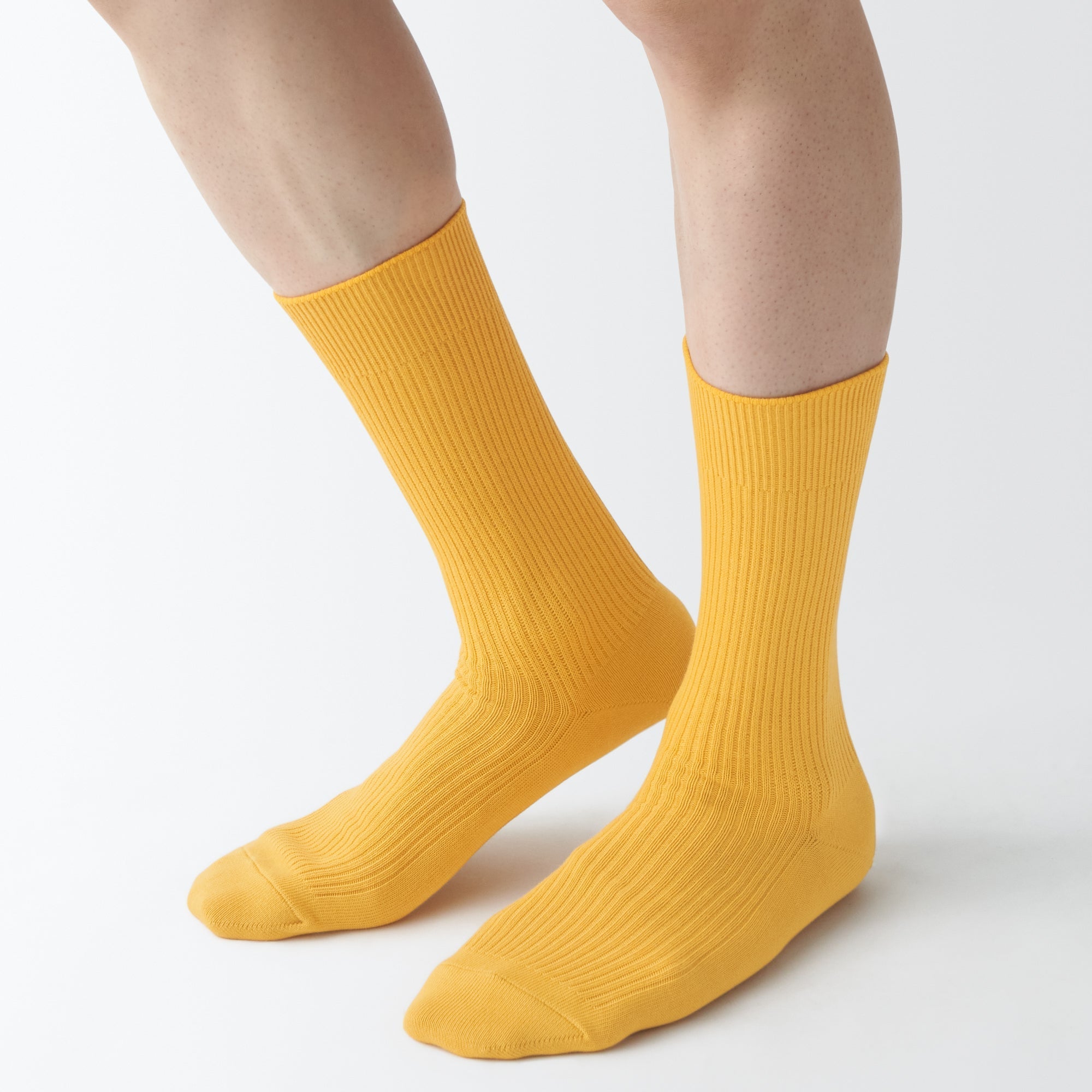 Right Angle Ribbed Socks