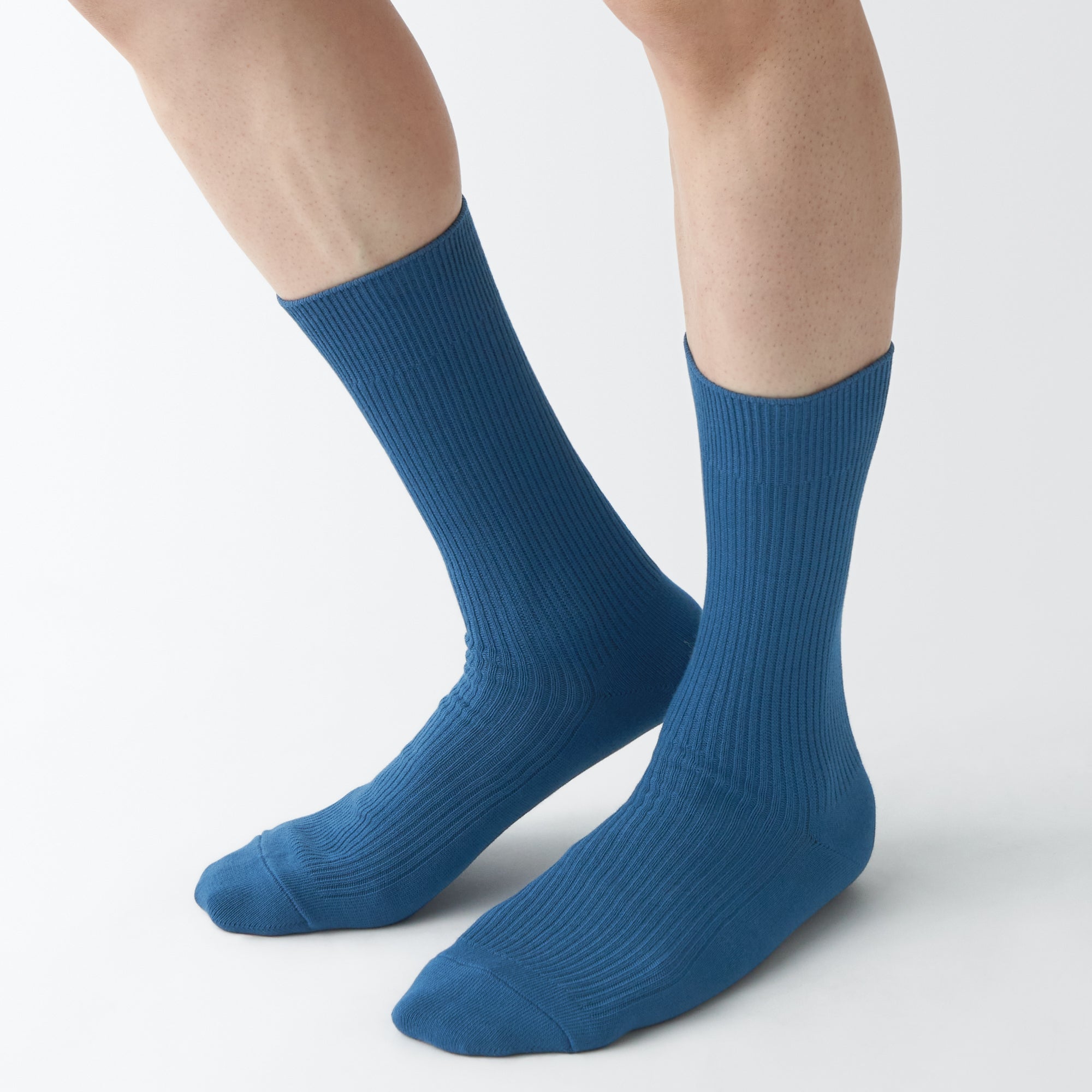 Right Angle Ribbed Socks