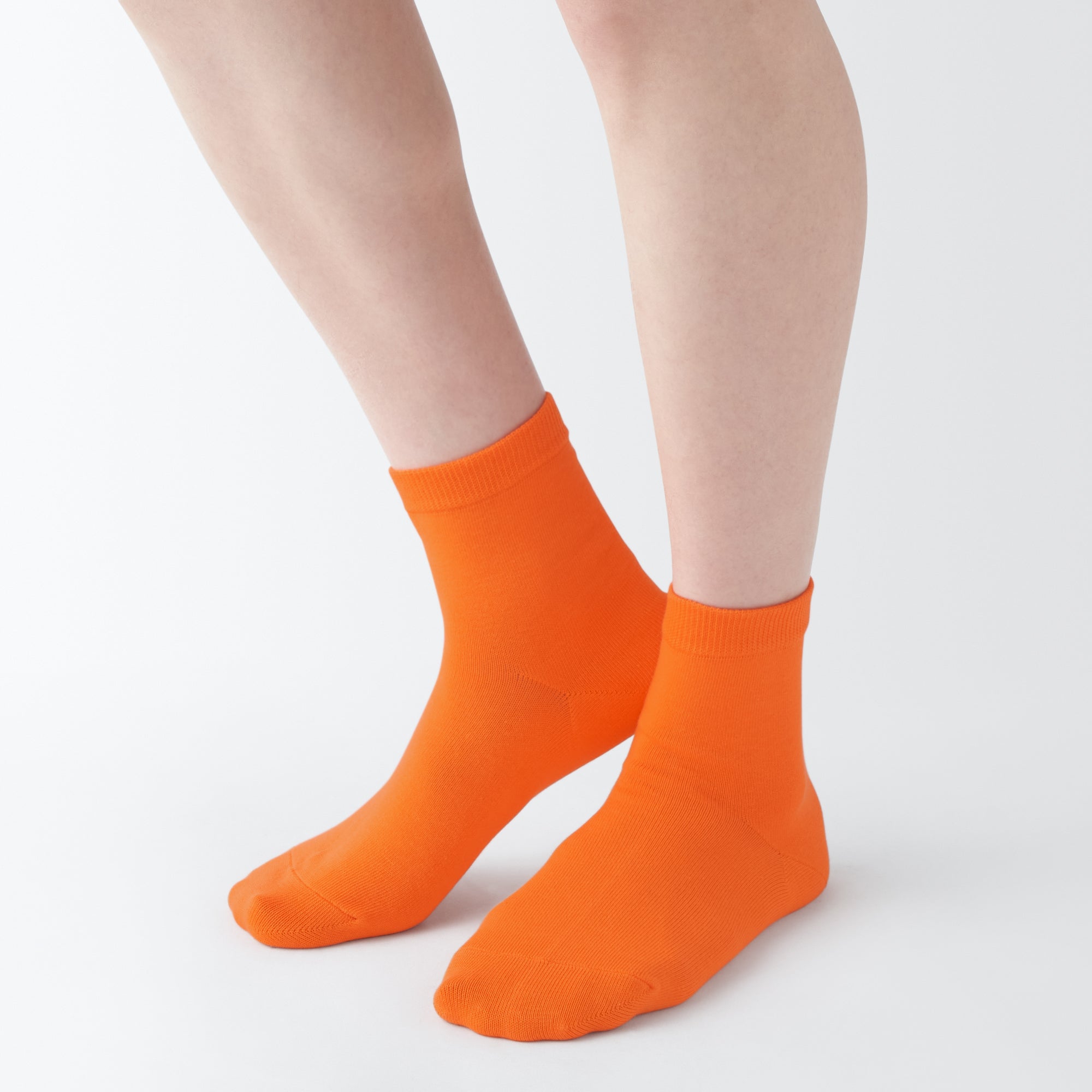 Right Angle 3 Layer Loose Top Short Socks