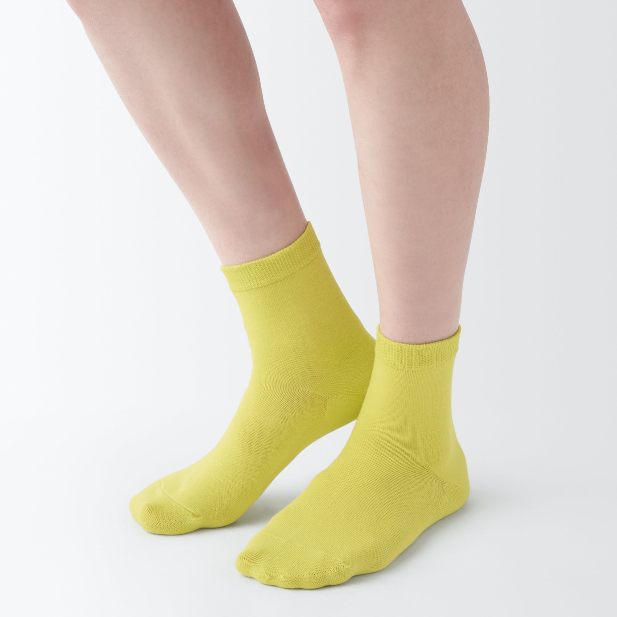Right Angle 3 Layer Loose Top Short Socks