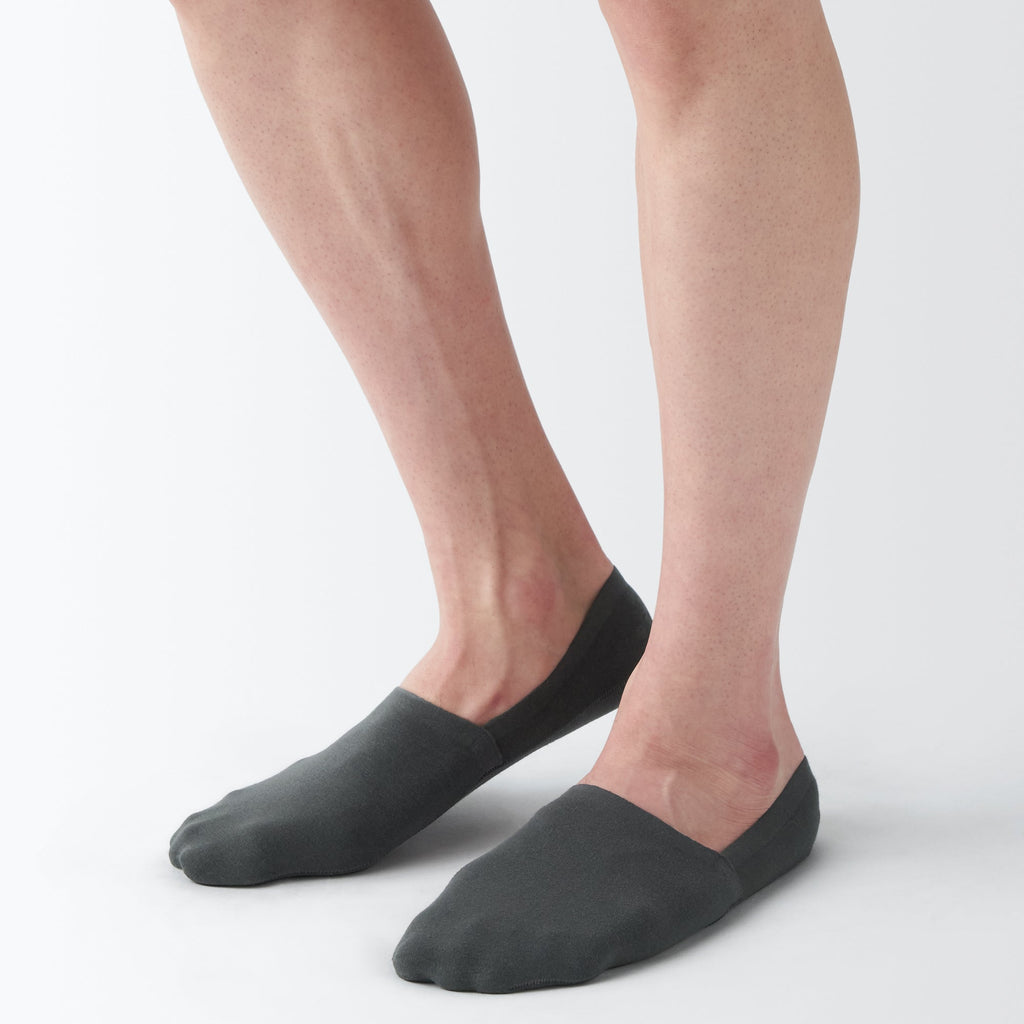 Seamless Toe High Cut No-Show Socks with Heel Grip