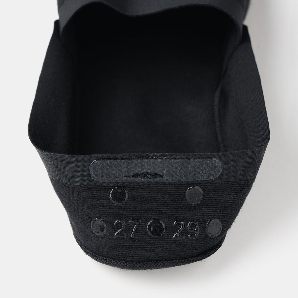 Seamless Toe High Cut No-Show Socks with Heel Grip