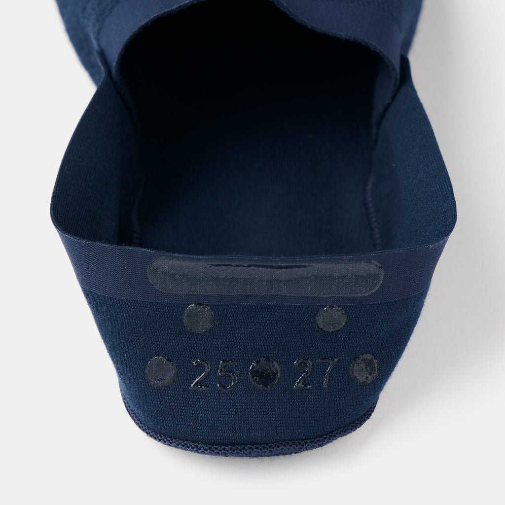 Seamless Toe High Cut No-Show Socks with Heel Grip
