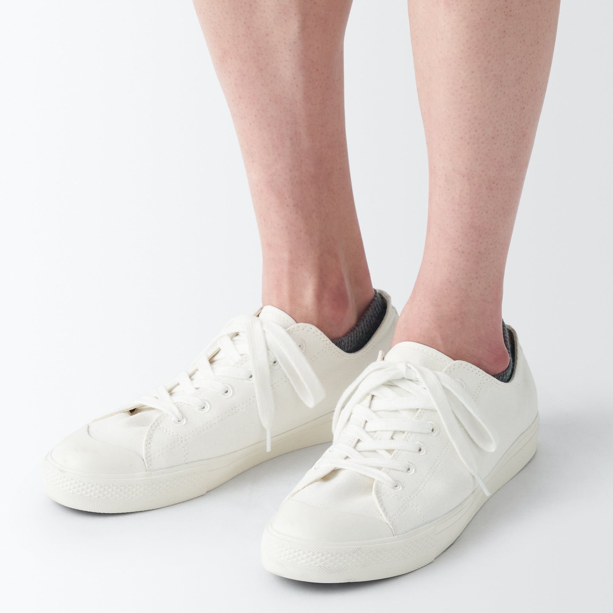 Right Angle Striped Sneaker Socks