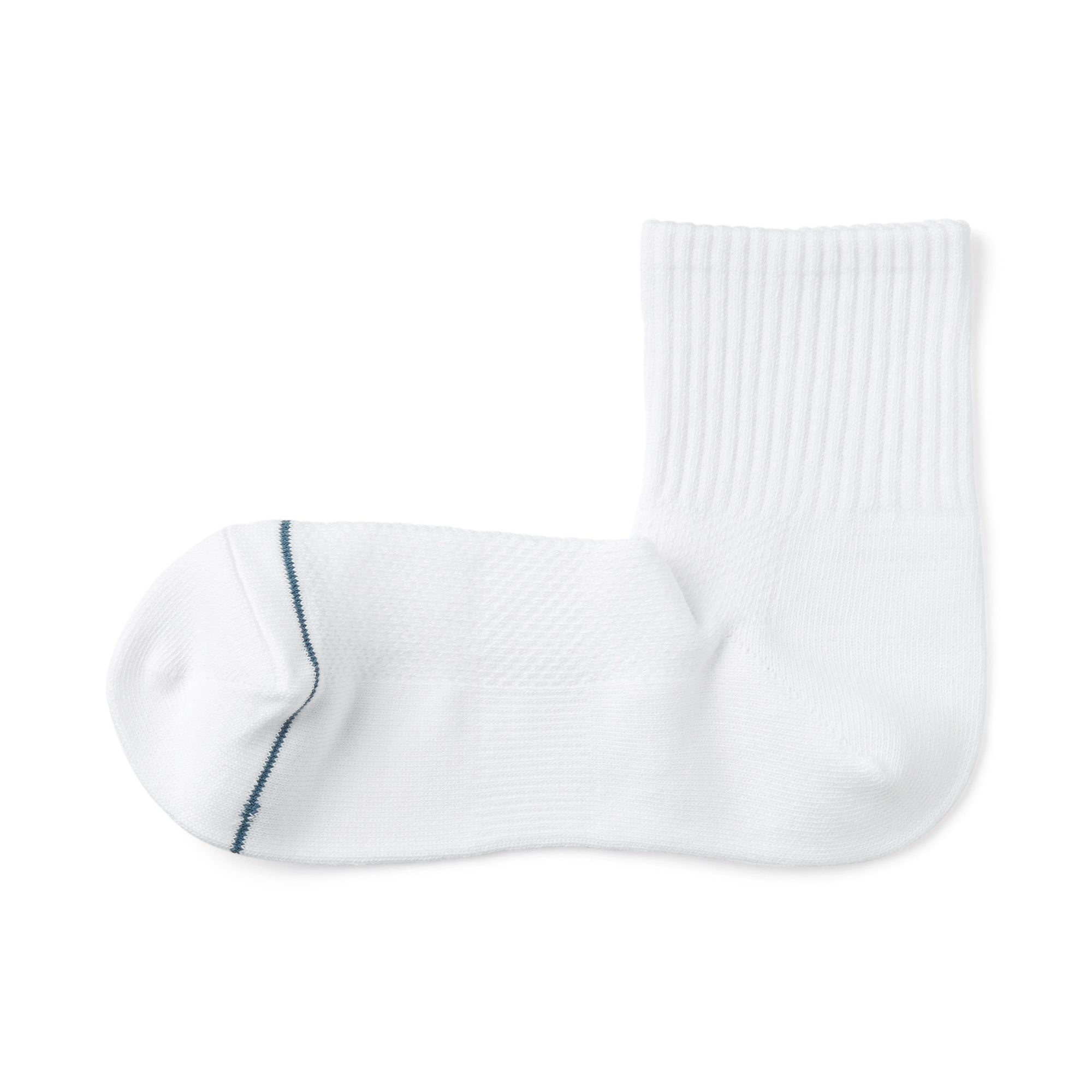 Right Angle Breathable Mesh Short Socks