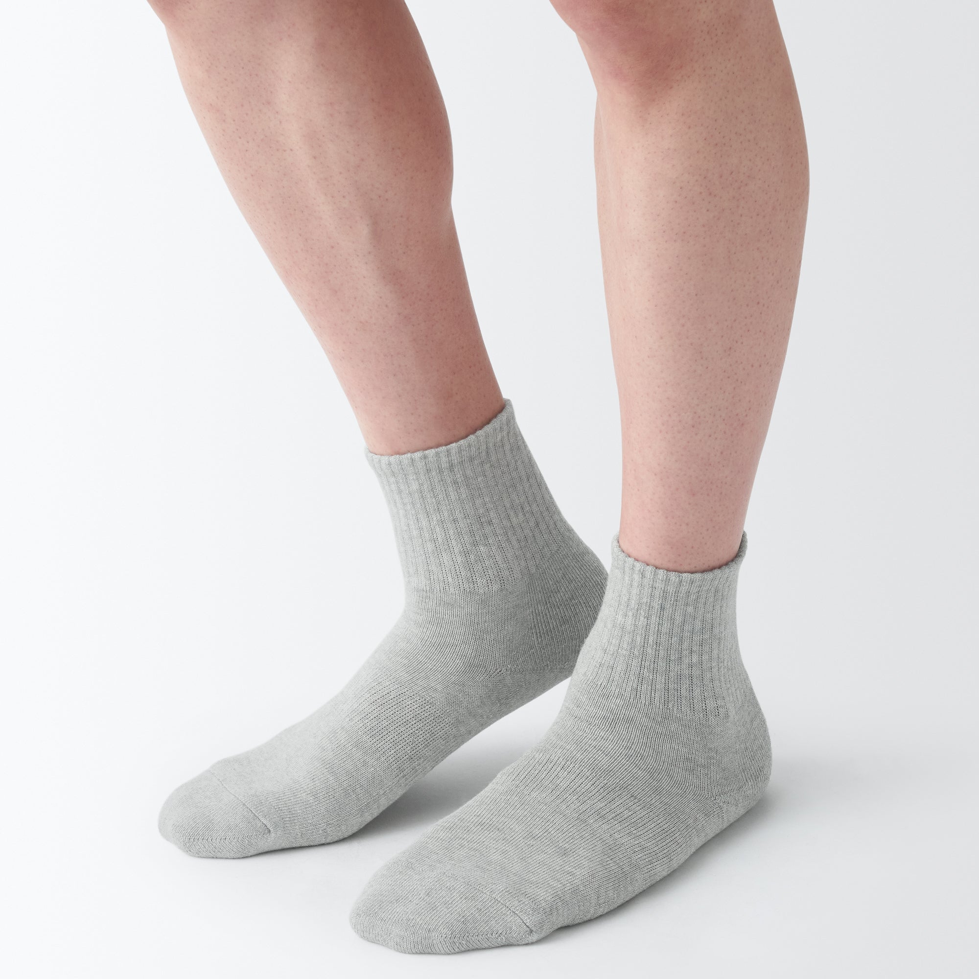 Right Angle Pile Short Socks