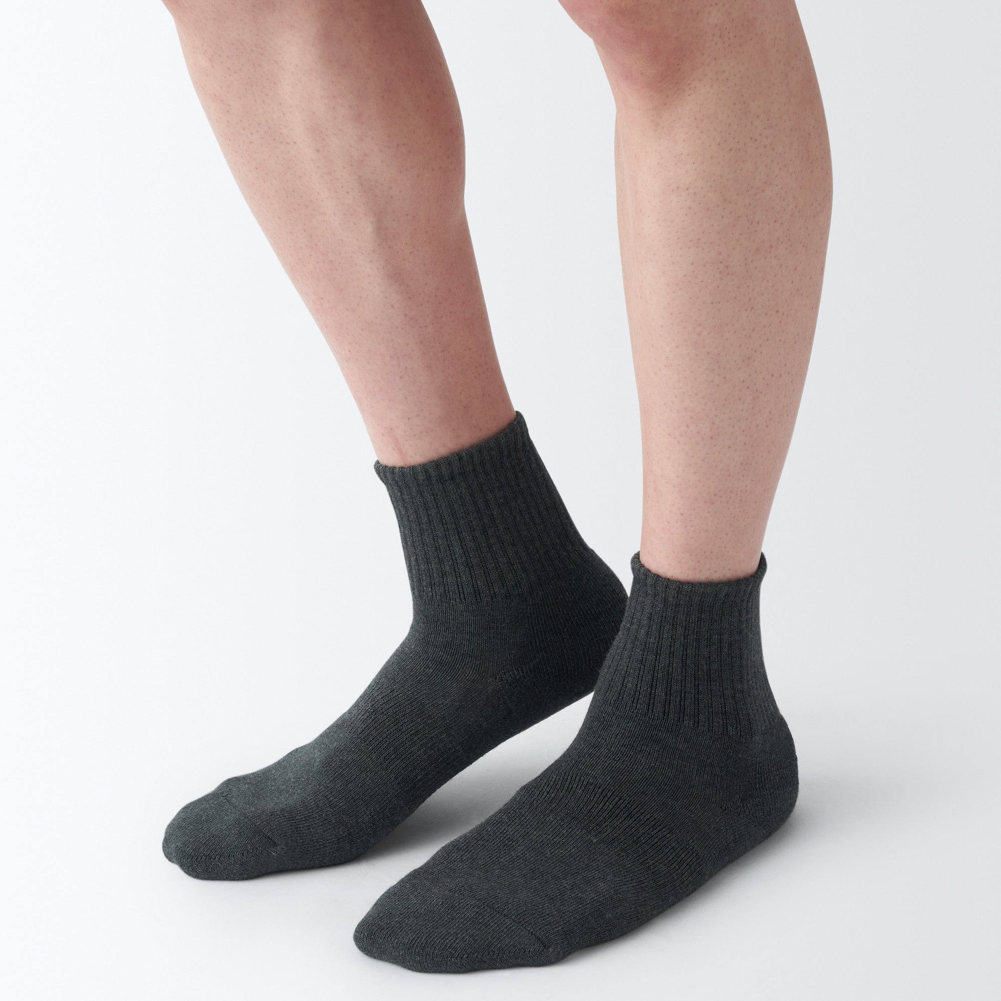 Right Angle Pile Short Socks