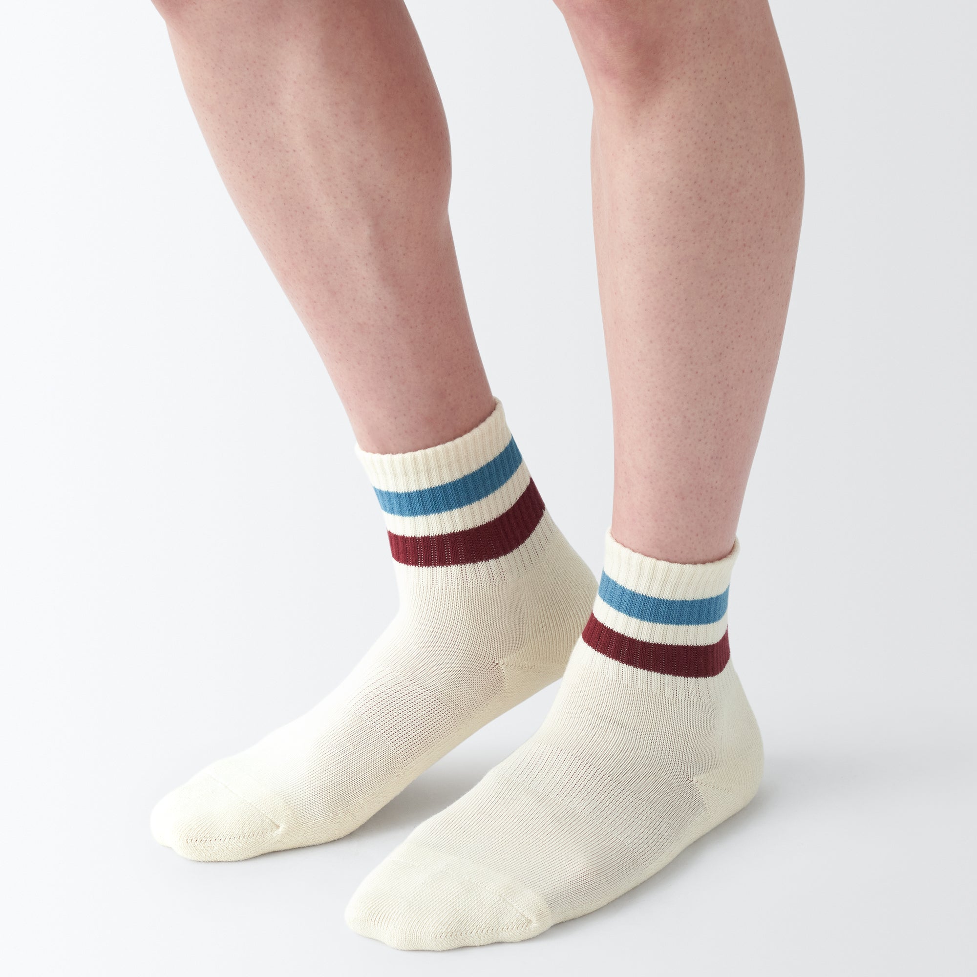 Right Angle Pile Short Socks