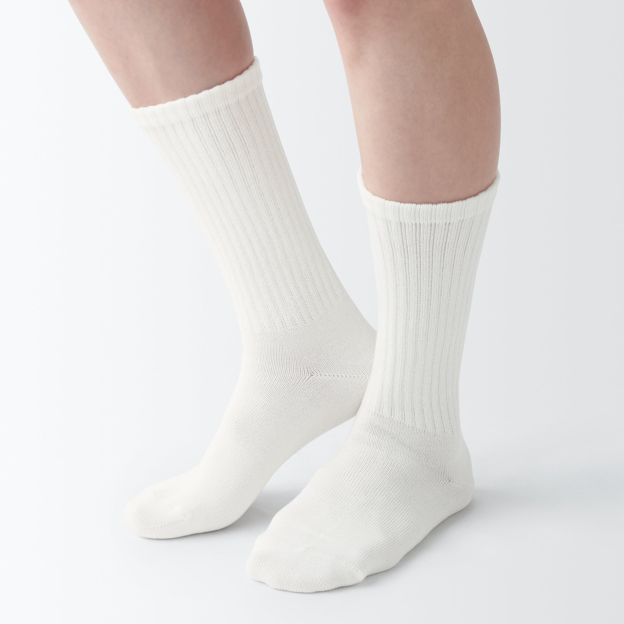 Right Angle Loose Top Loose Fit Socks