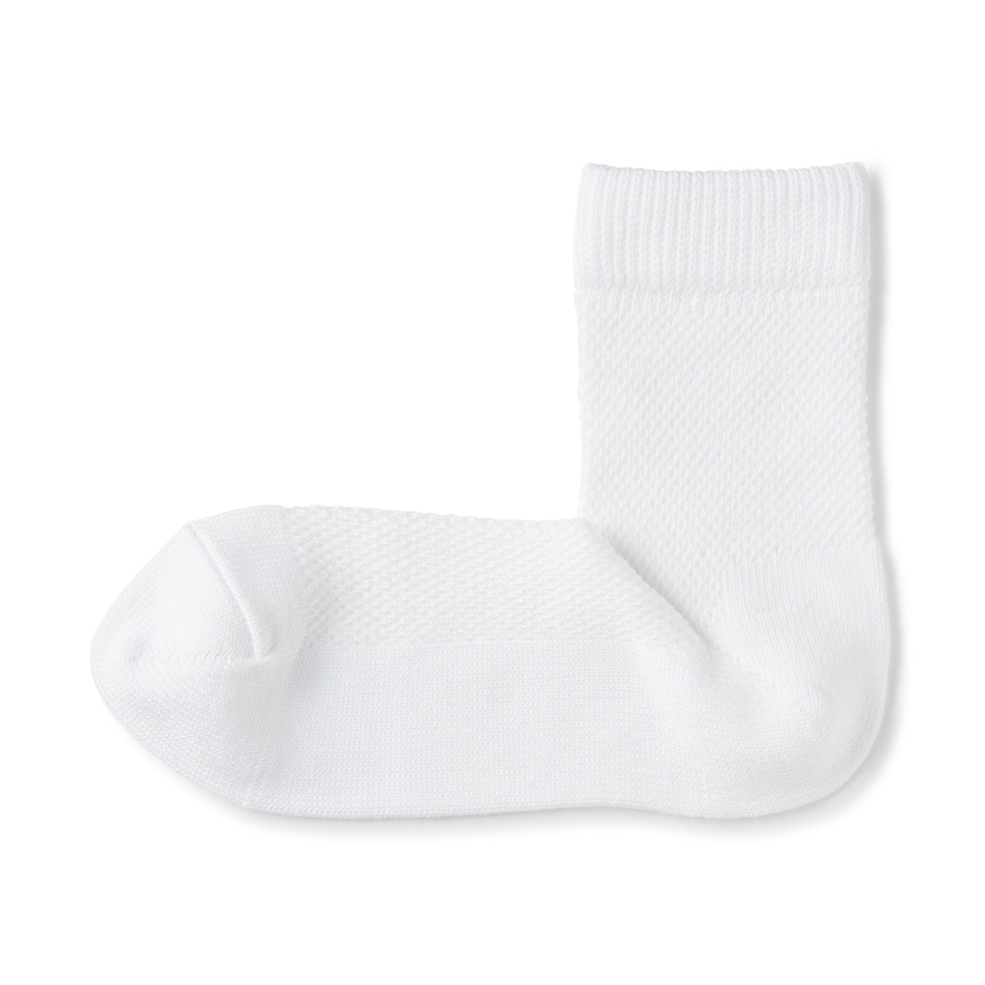 Right Angle Loose Top Loose Mesh Socks