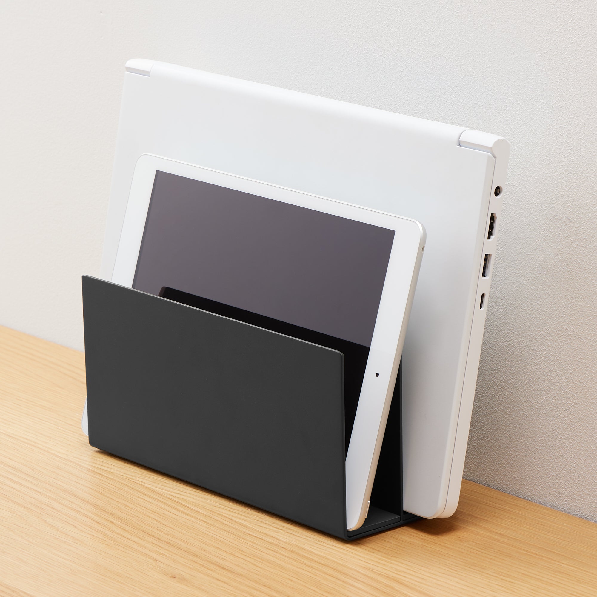 Steel Divided 2-Compartment Stand