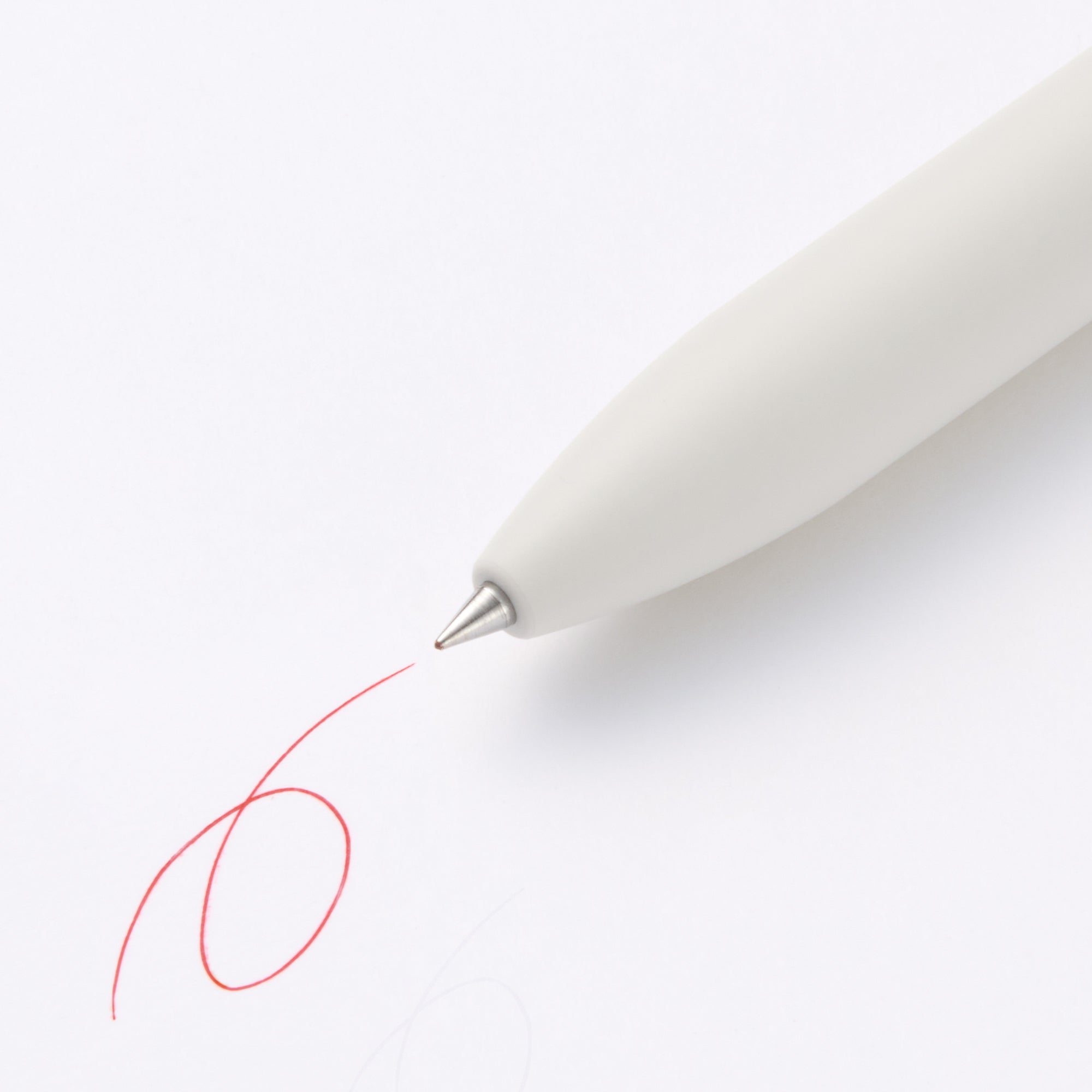 Smooth Oil Ink Ballpoint Pen 0.38 mm - Red