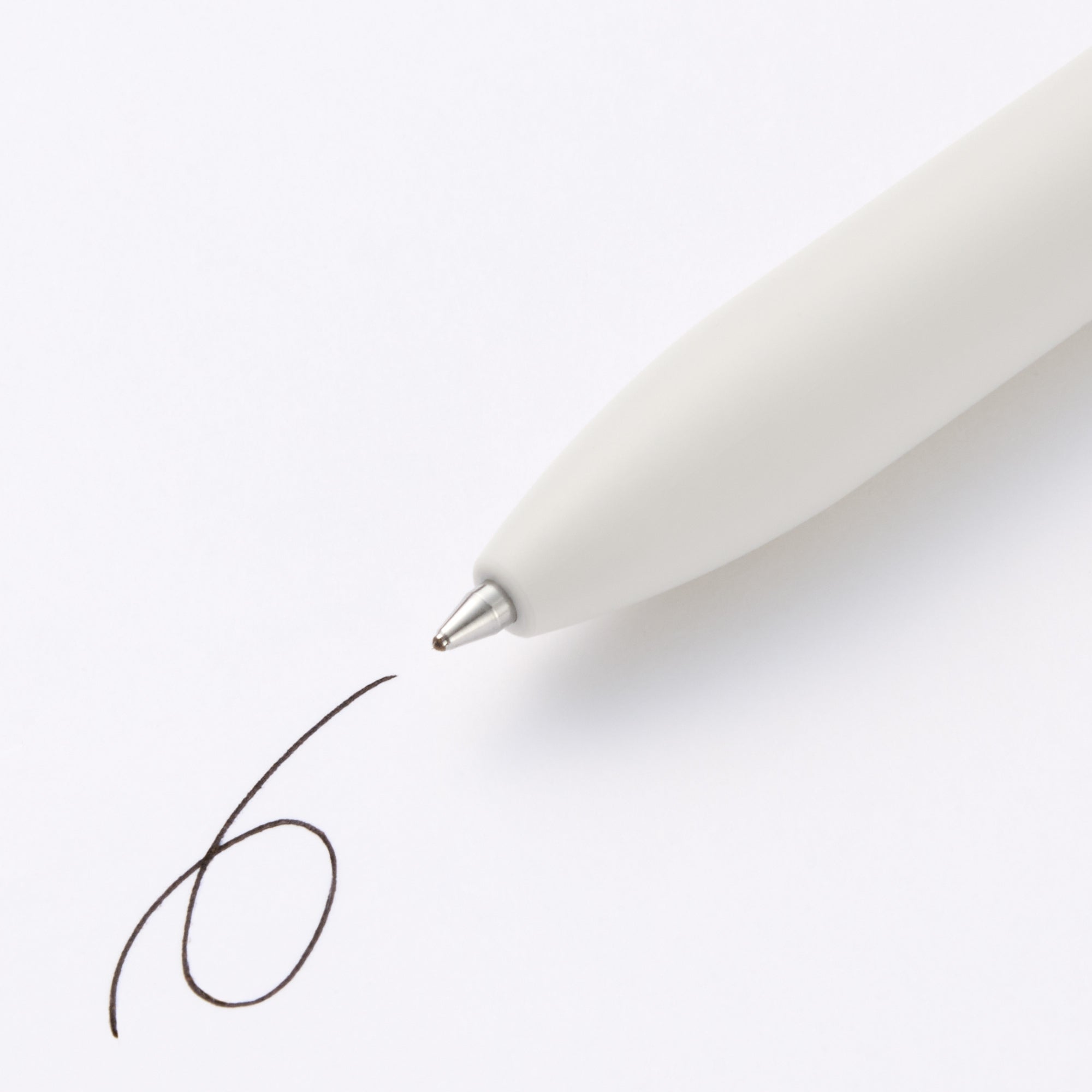 Smooth Oil Ink Ballpoint Pen 0.7 mm - Black