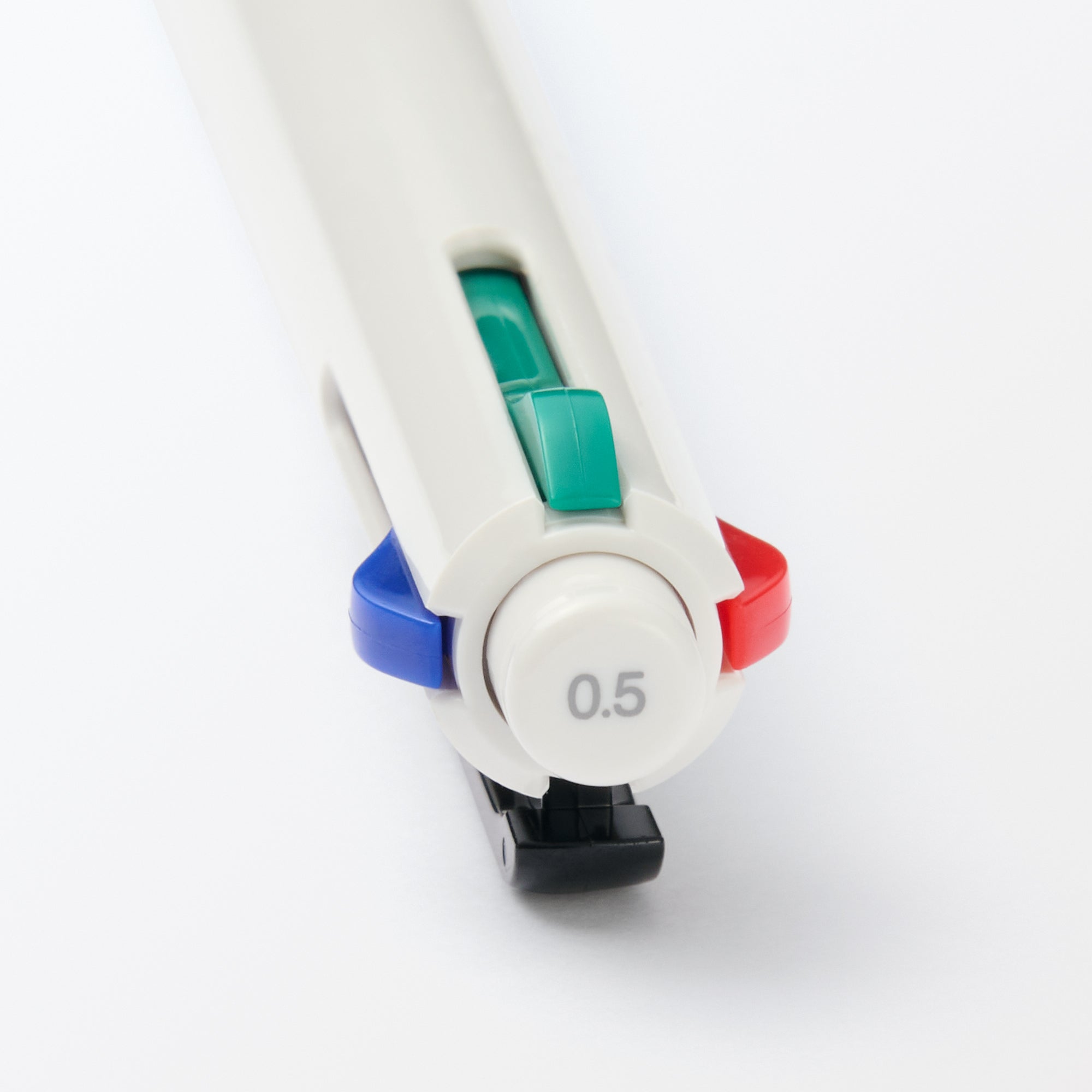 Smooth Oil Ink 4-Color Ballpoint Pen 0.5 mm