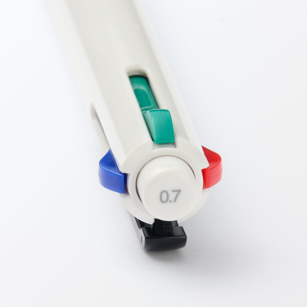 Smooth Oil Ink 4-Color Ballpoint Pen 0.7 mm