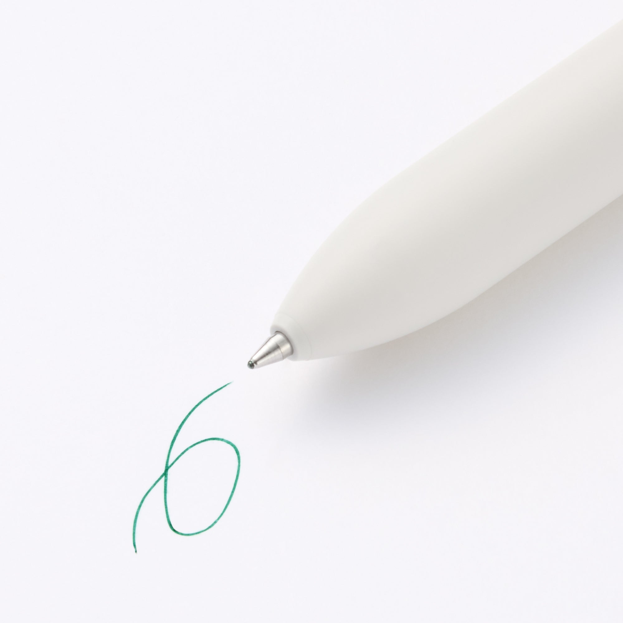 Smooth Oil Ink 4-Color Ballpoint Pen 0.7 mm