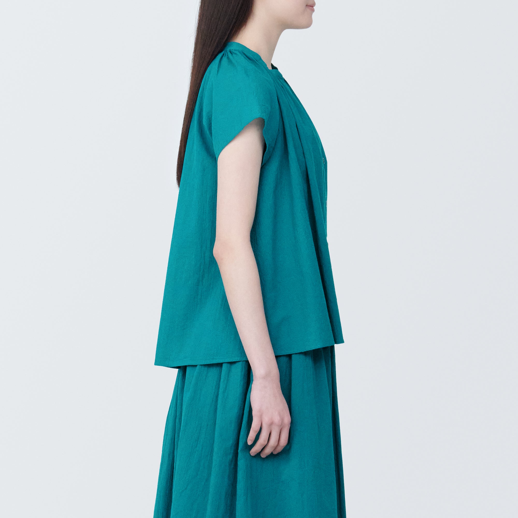 Women's High-Twist Veil French Sleeve Blouse