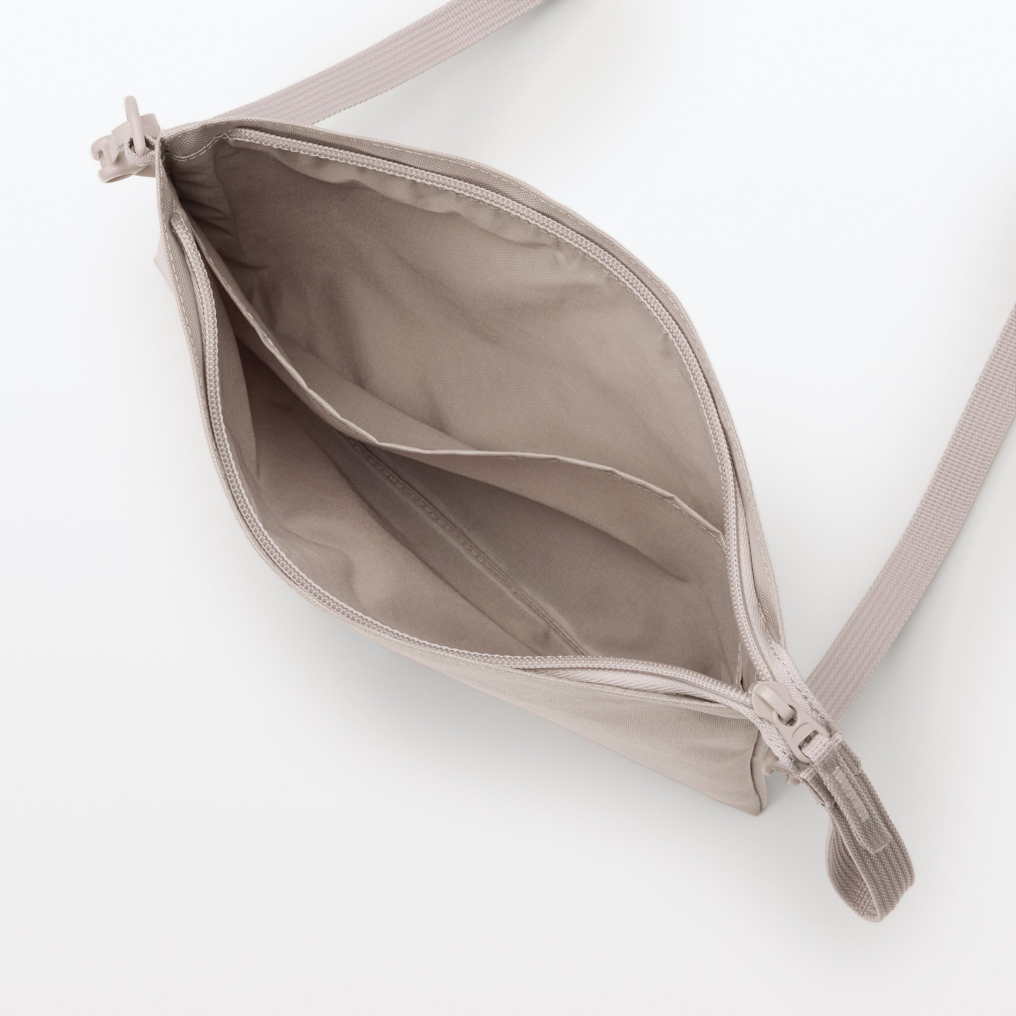2-Way Water Repellent Sacoche / Crossbody Bag