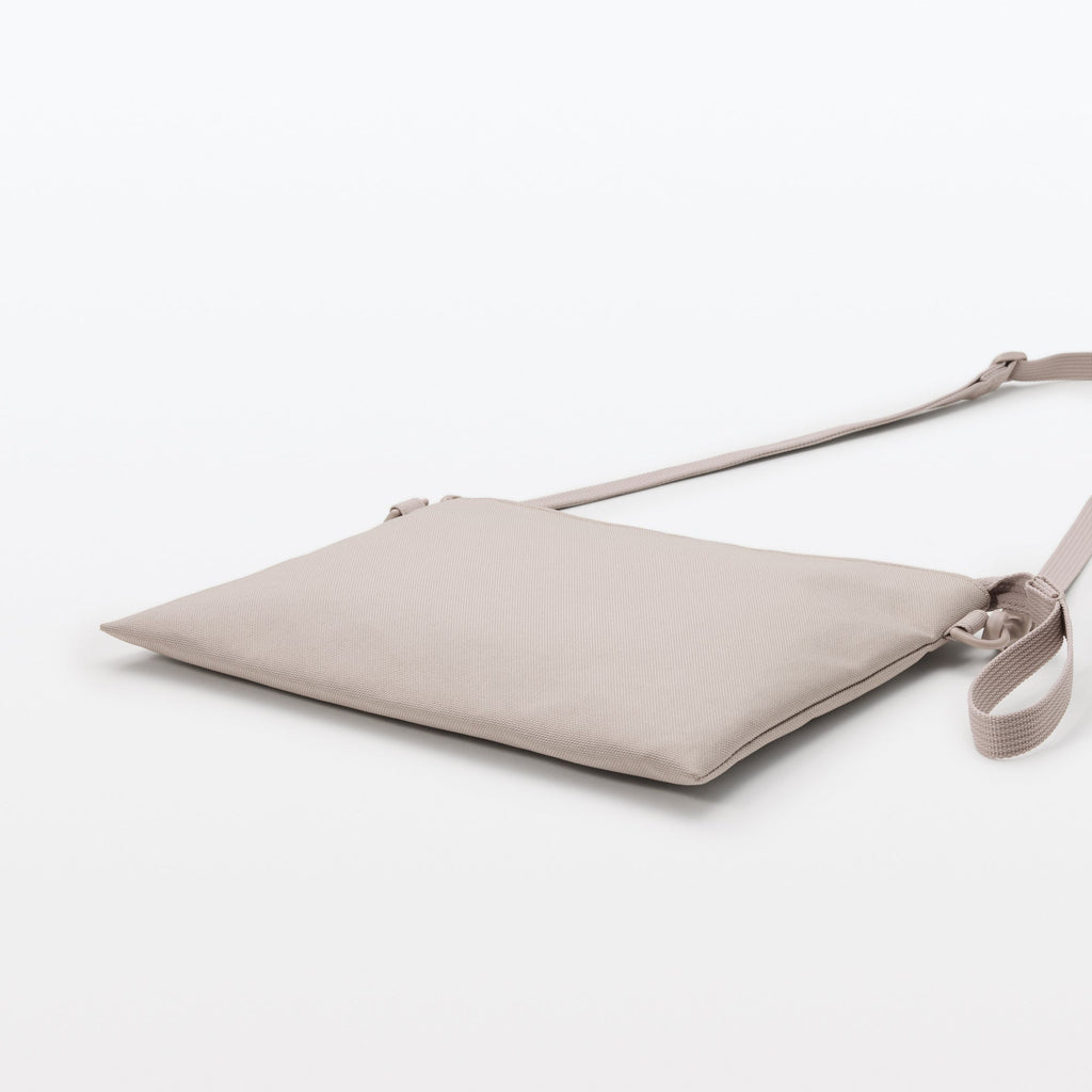 2-Way Water Repellent Sacoche / Crossbody Bag