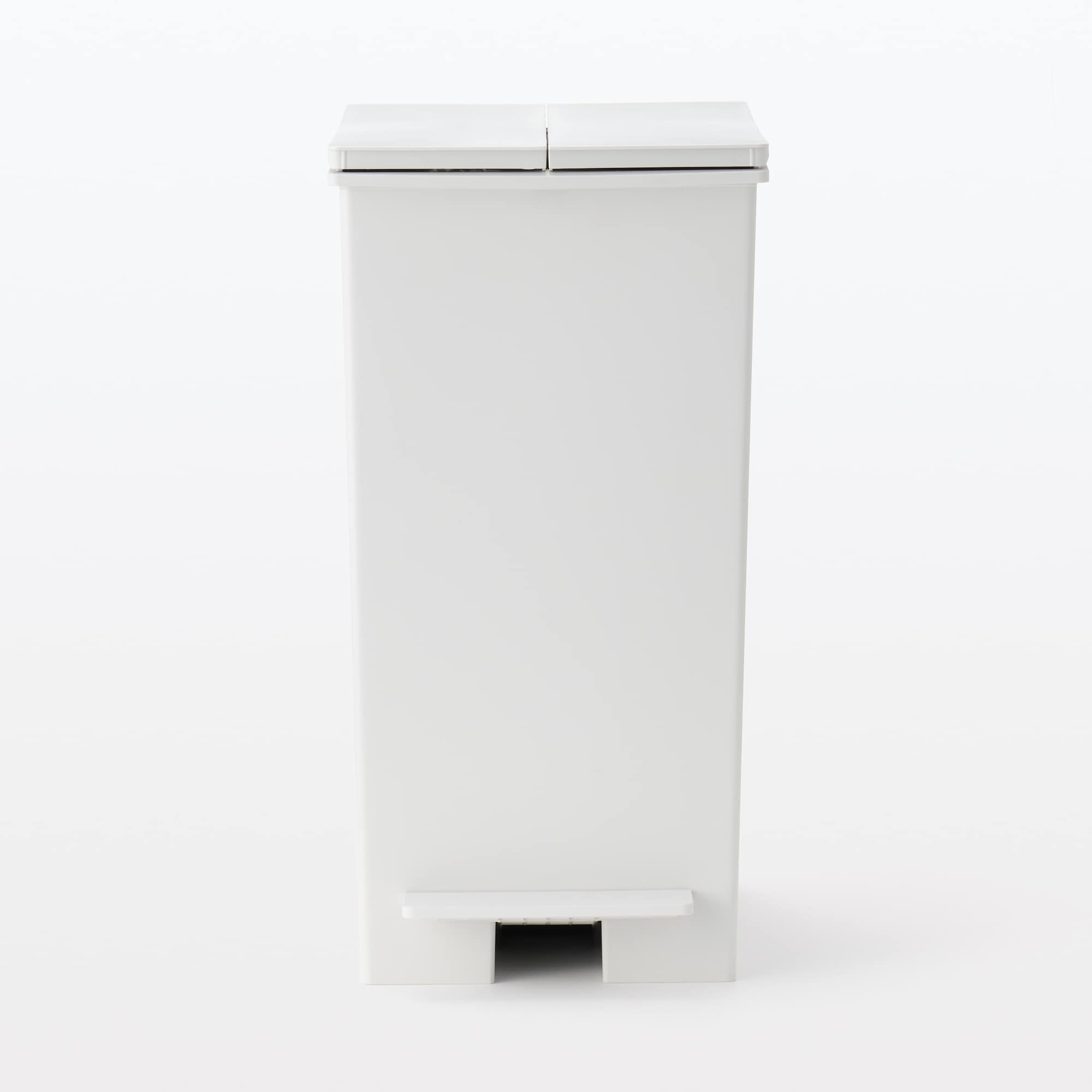 Polypropylene Pedal Dust Bin with Double-Hinged Lid - 9.3 gal