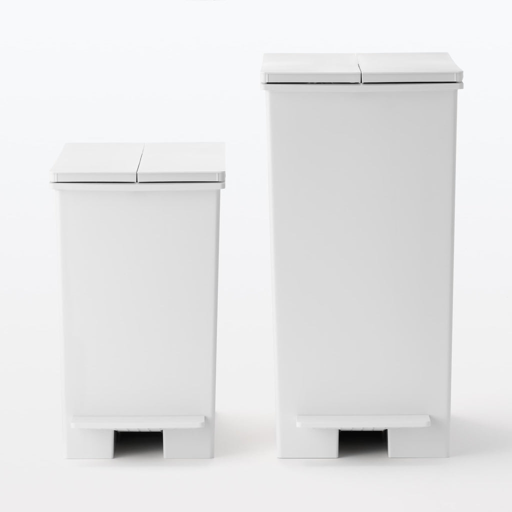Polypropylene Pedal Dust Bin with Double-Hinged Lid - 9.3 gal