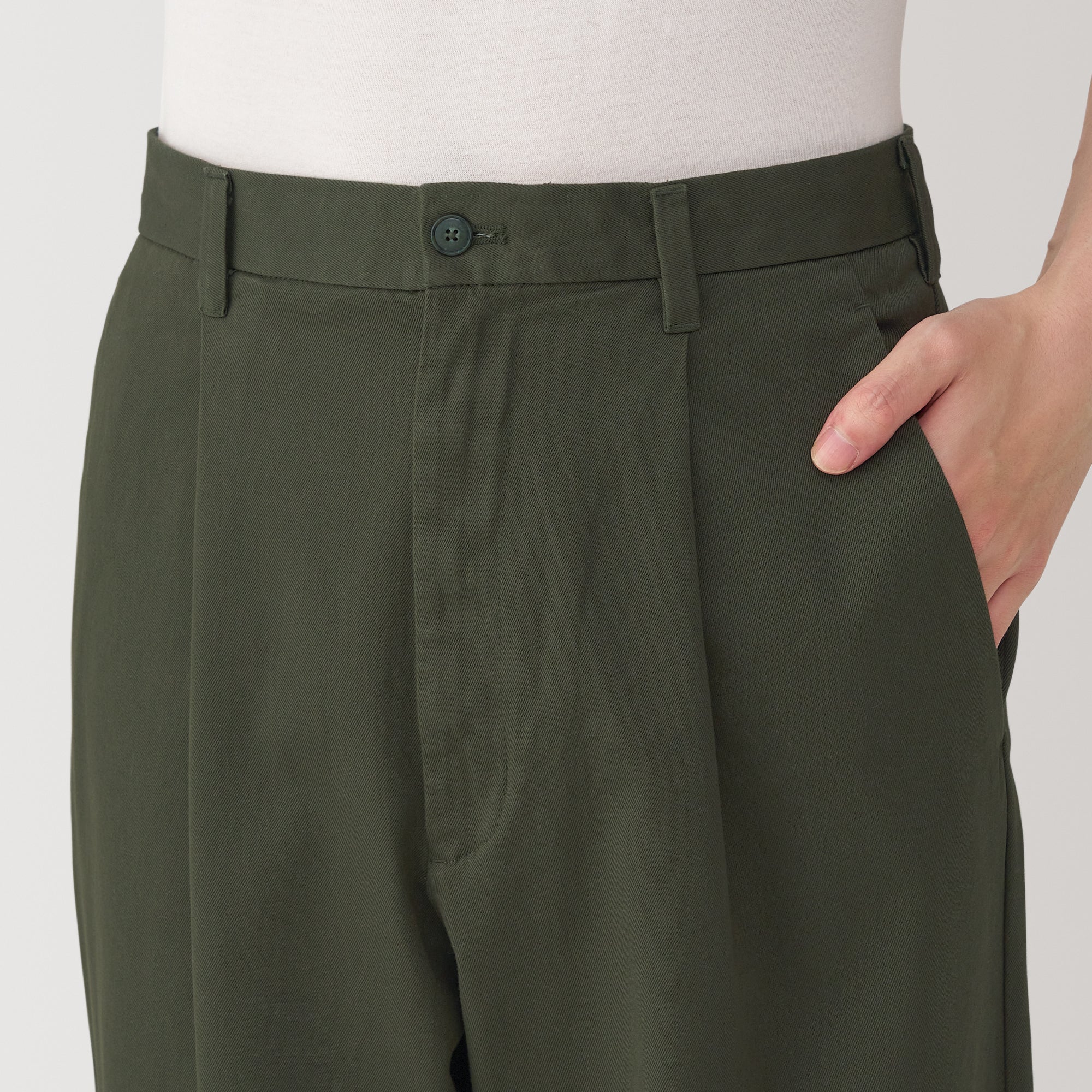 Men's Stretch Chino Darted Wide Pants (L29)