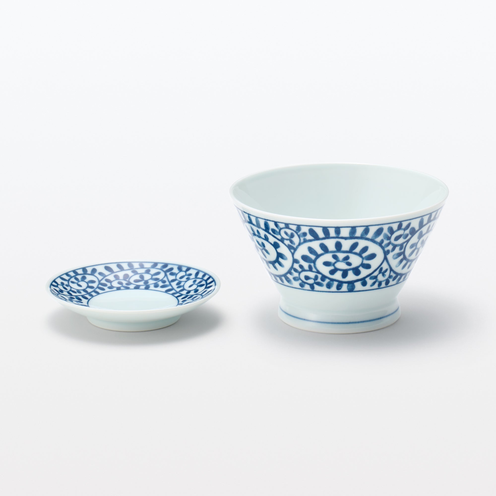 Hasami Ware Rice Bowl - Arabesque Pattern - Large