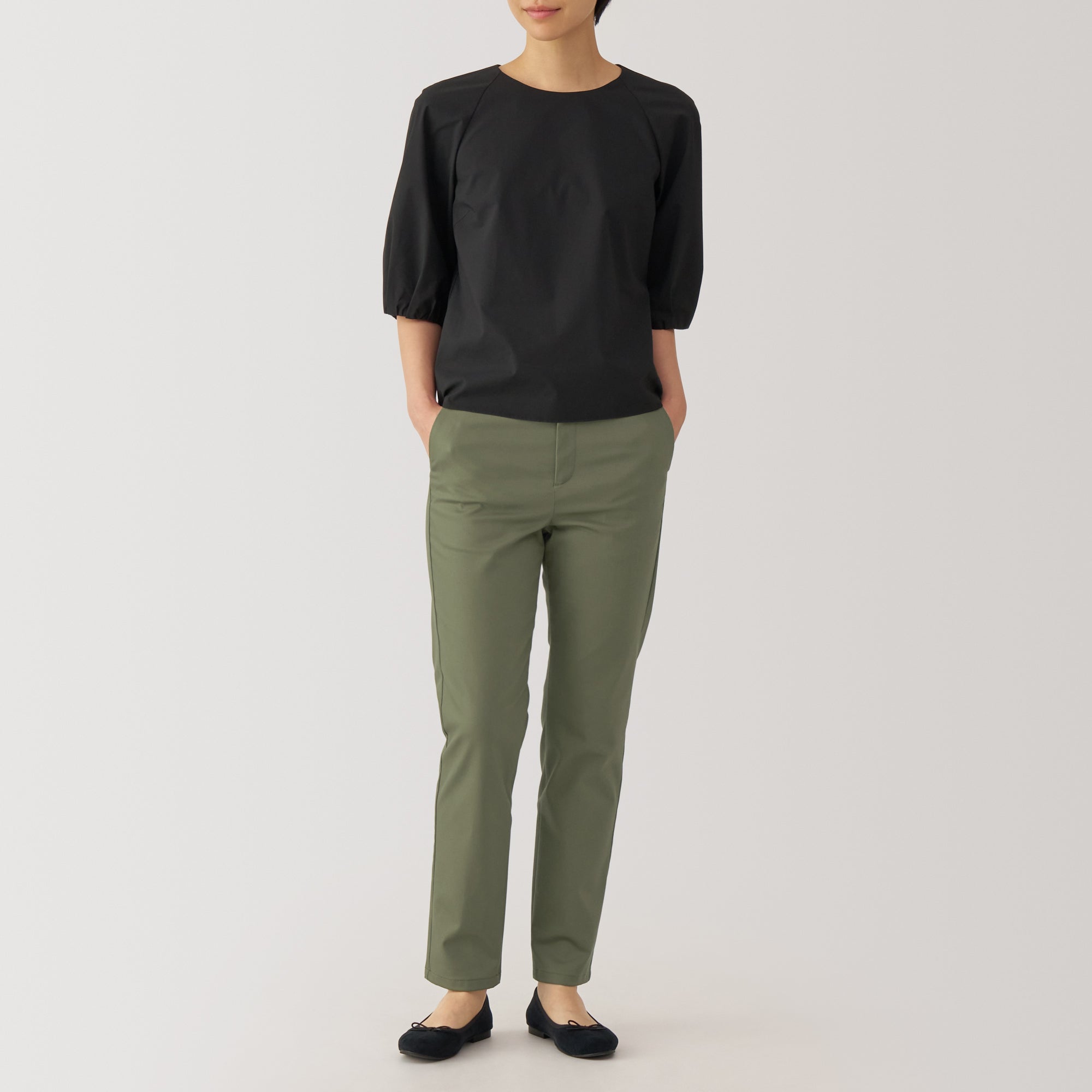 Stretch Chino Slim Tapered Pants