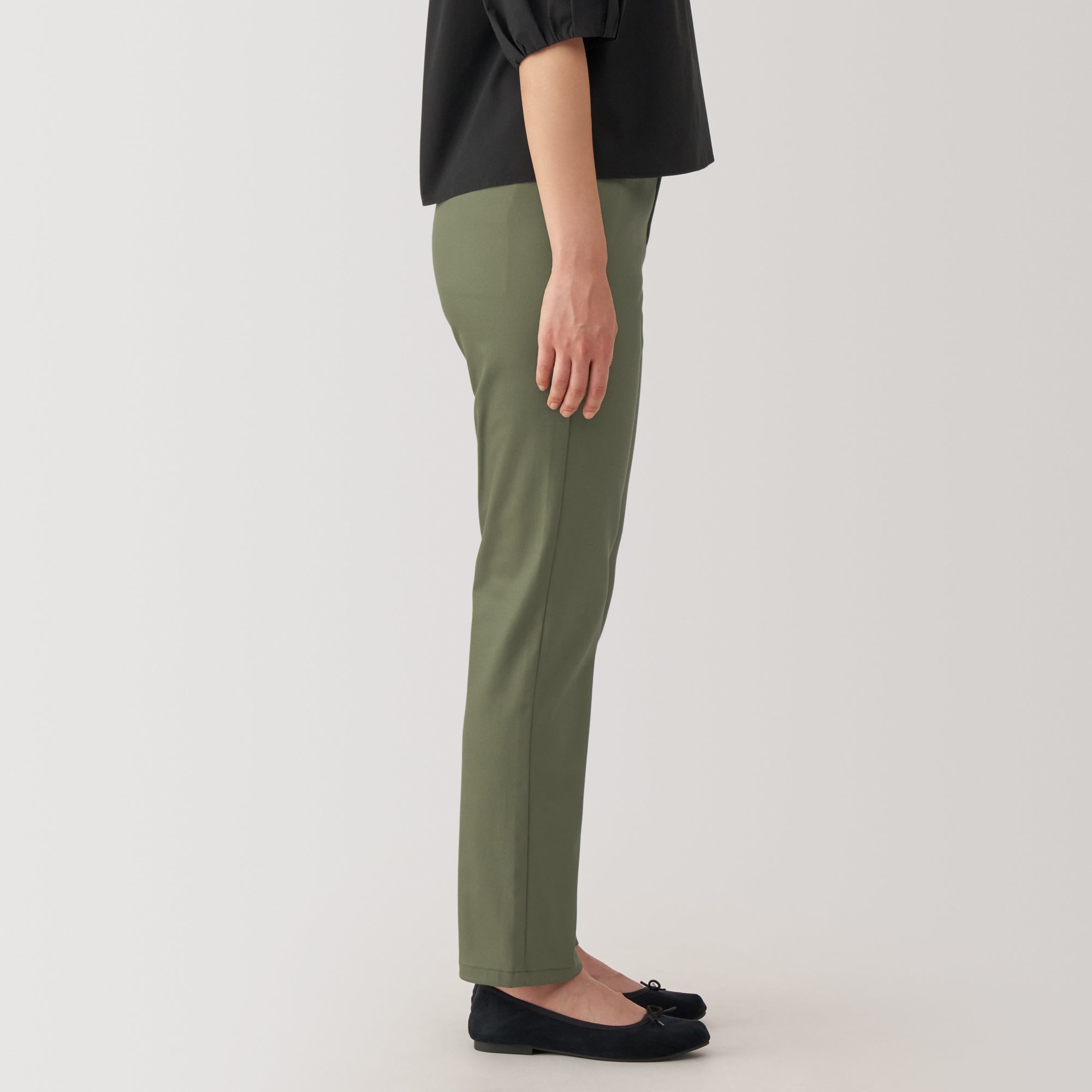 Stretch Chino Slim Tapered Pants