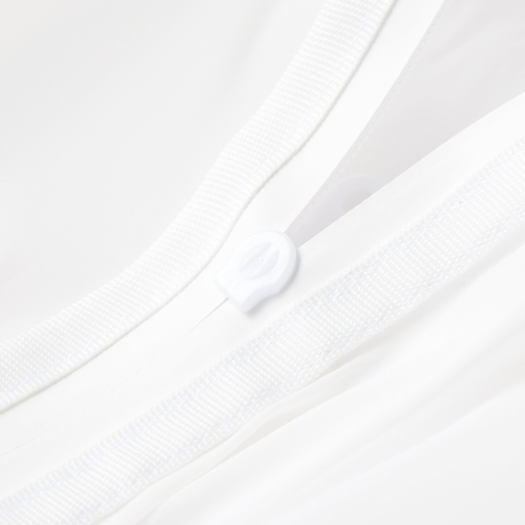 Densely Woven Fiber-Shielding Laundry Net for Large Items