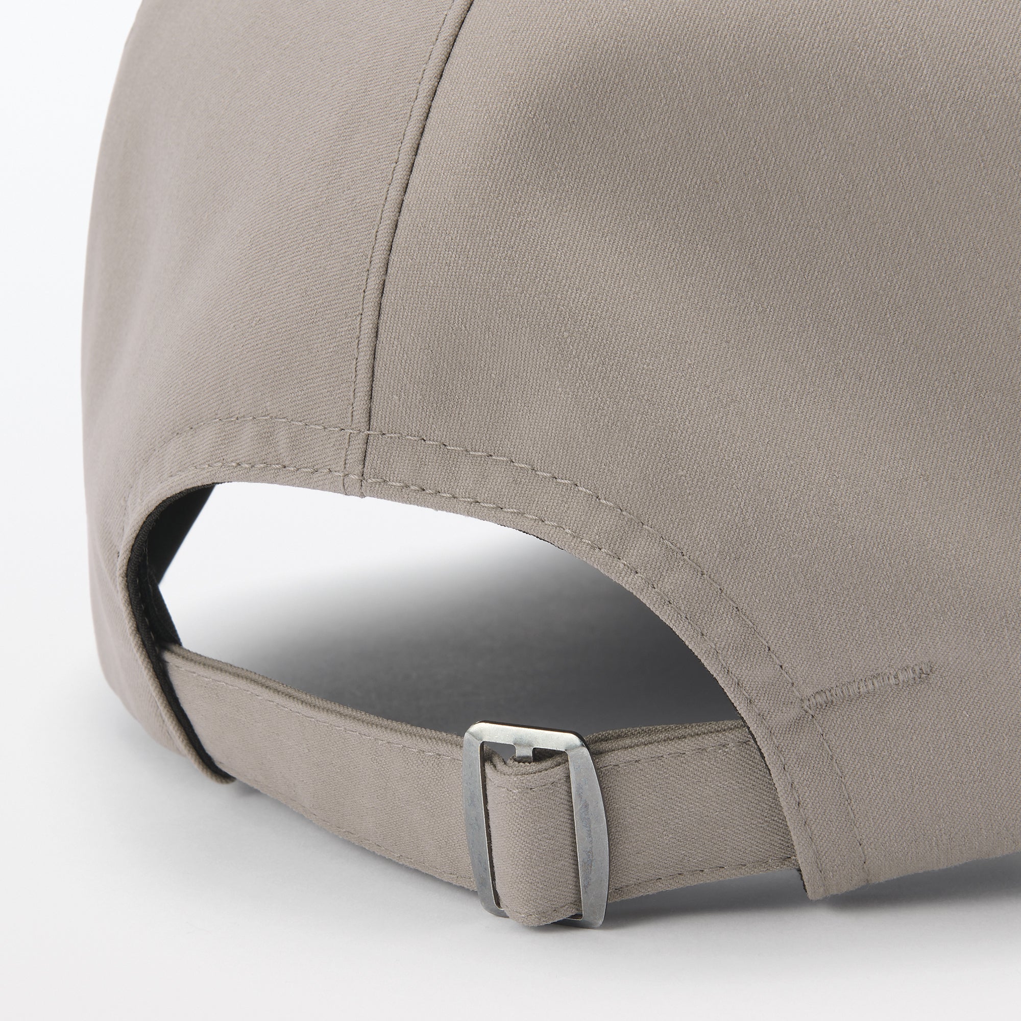 Water Repellent Sealing Taped Cap