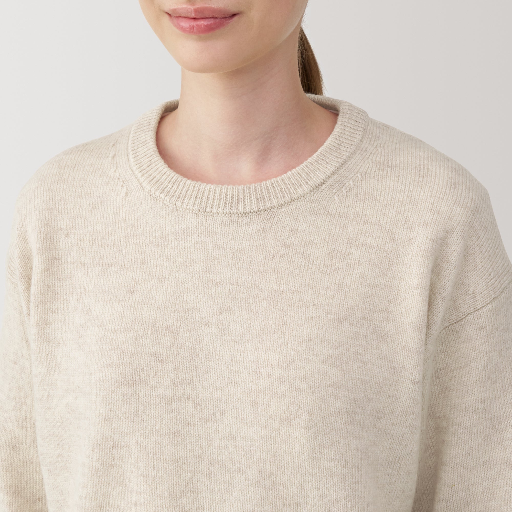 Women's Washable Mid-Gauge Crewneck Sweater
