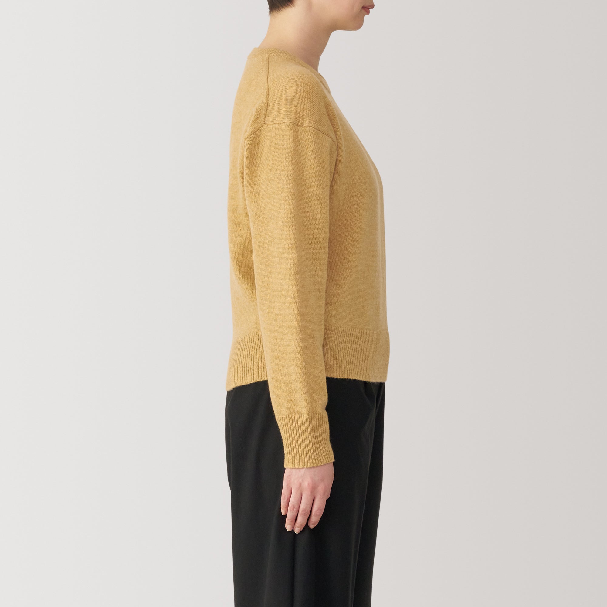 Women's Washable Mid-Gauge Crewneck Sweater
