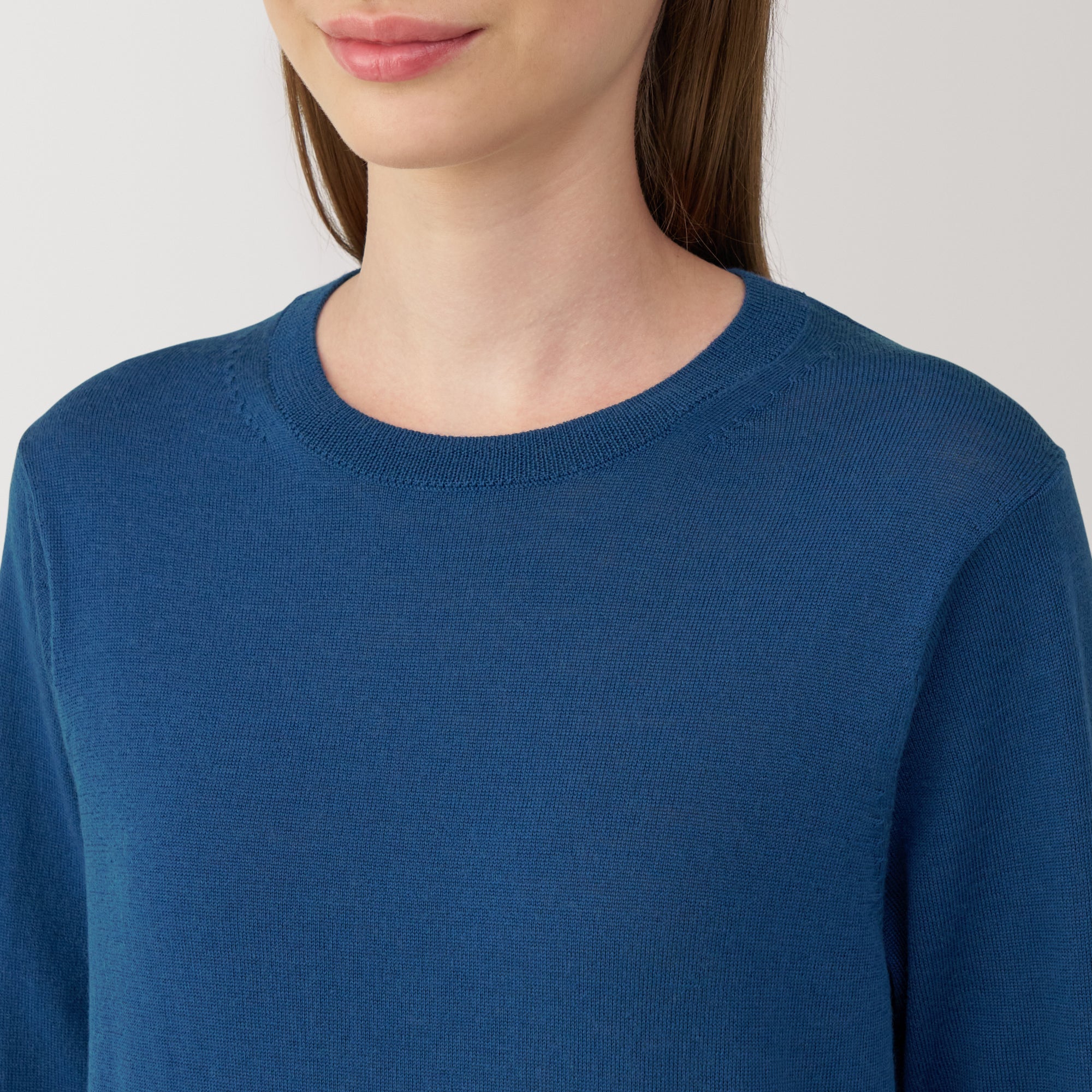 Women's Washable High Gauge Wool Crew Neck Sweater