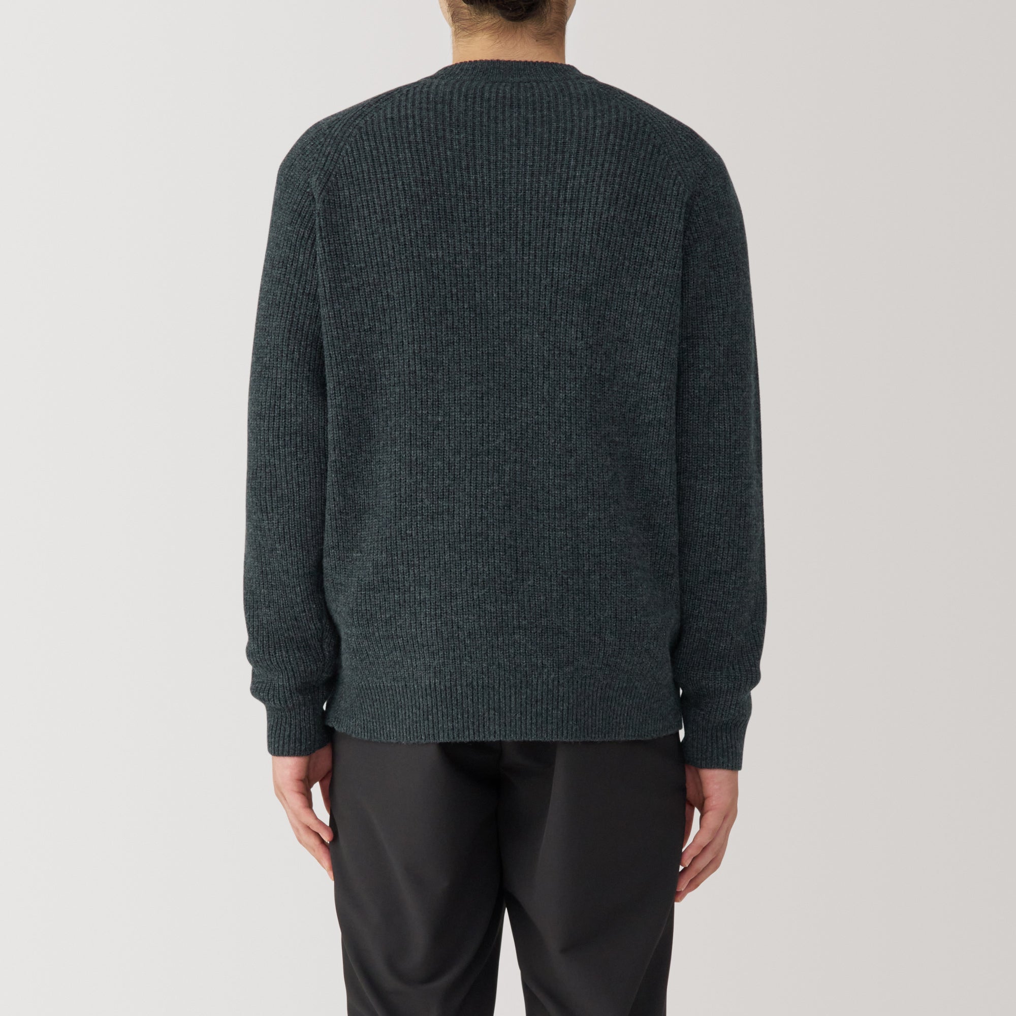 Men's Mid-Gauge V Neck Sweater