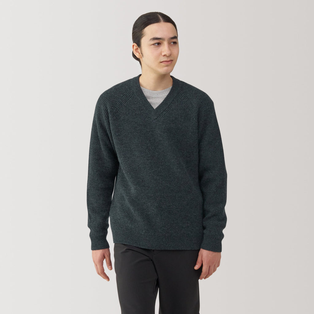 Men's Mid-Gauge V Neck Sweater
