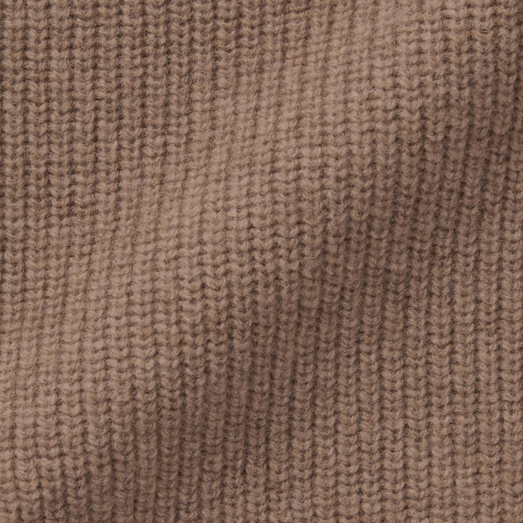 Men's Mid-Gauge V Neck Sweater