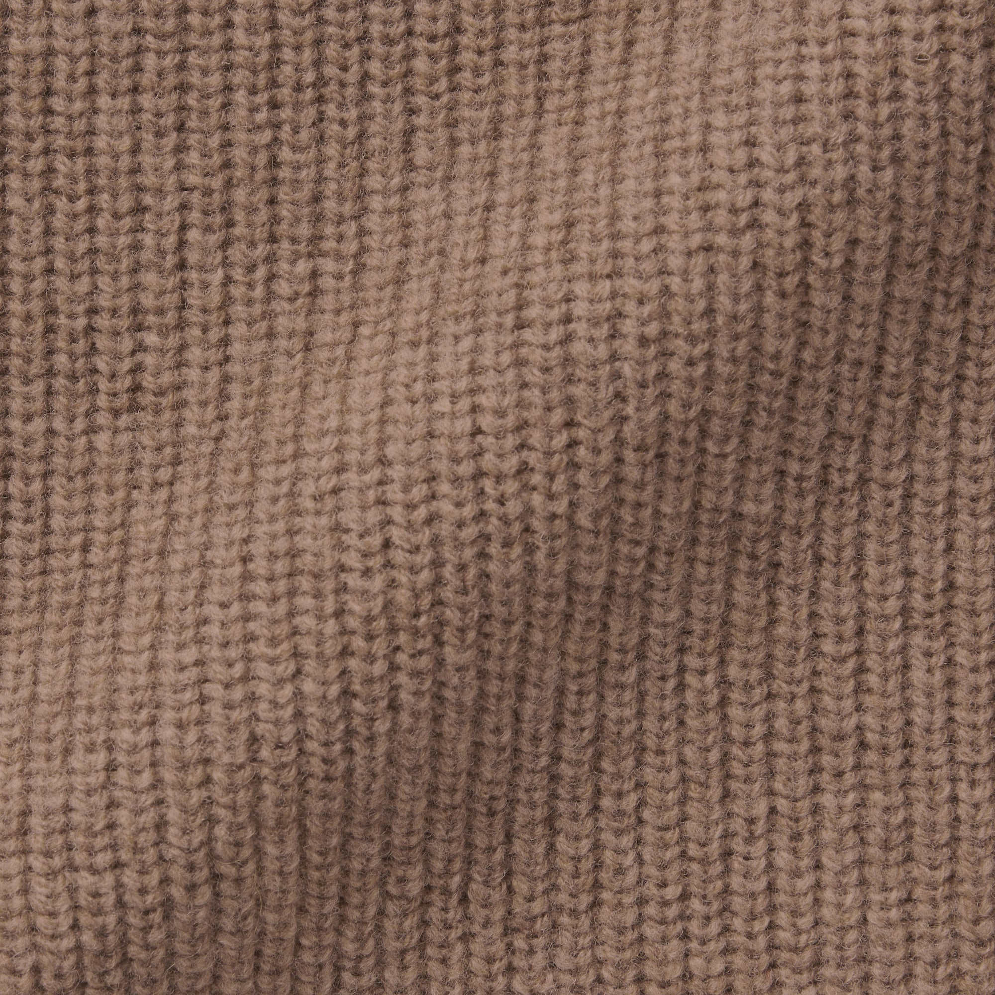 Men's Mid-Gauge V Neck Sweater