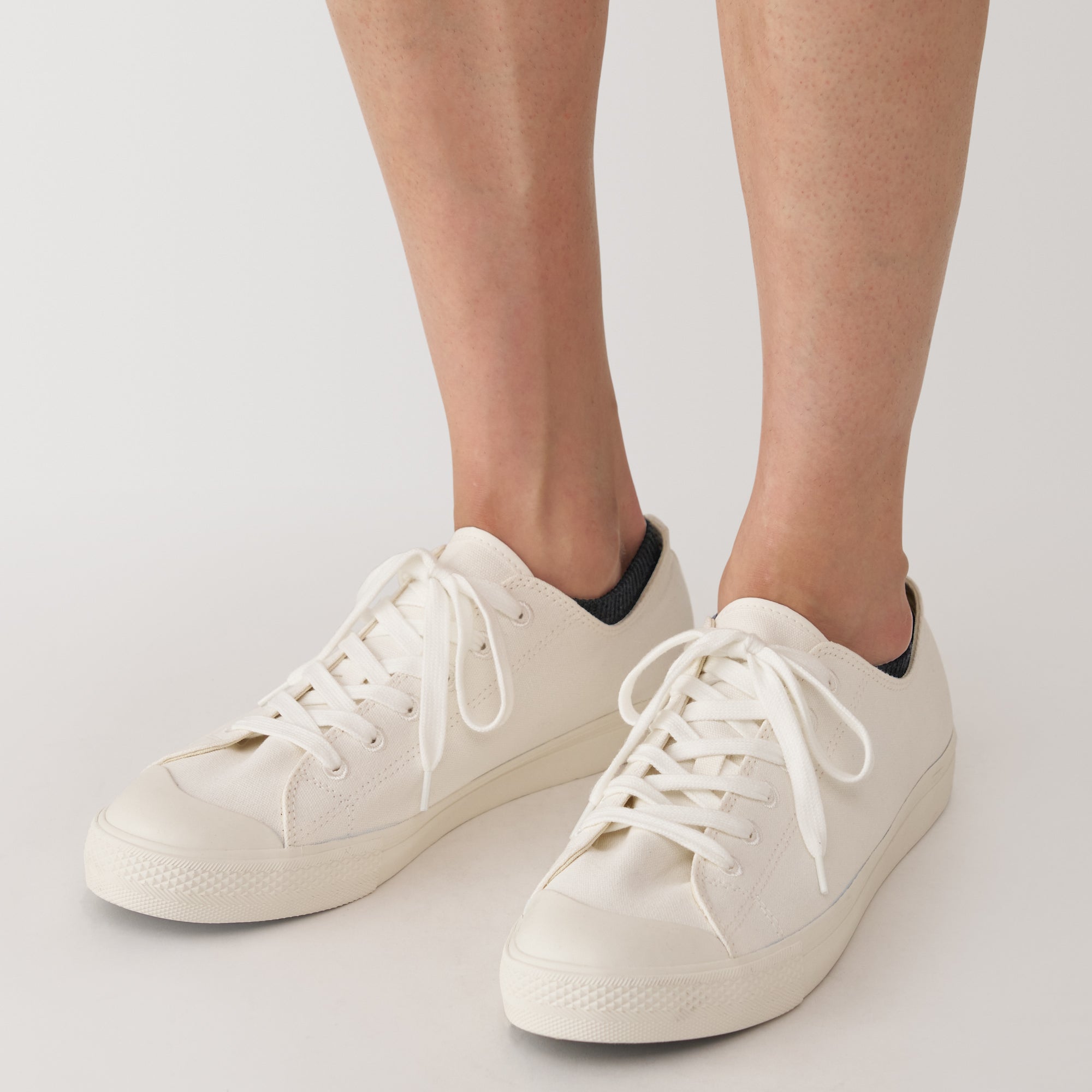 Right Angle Striped Sneaker Socks