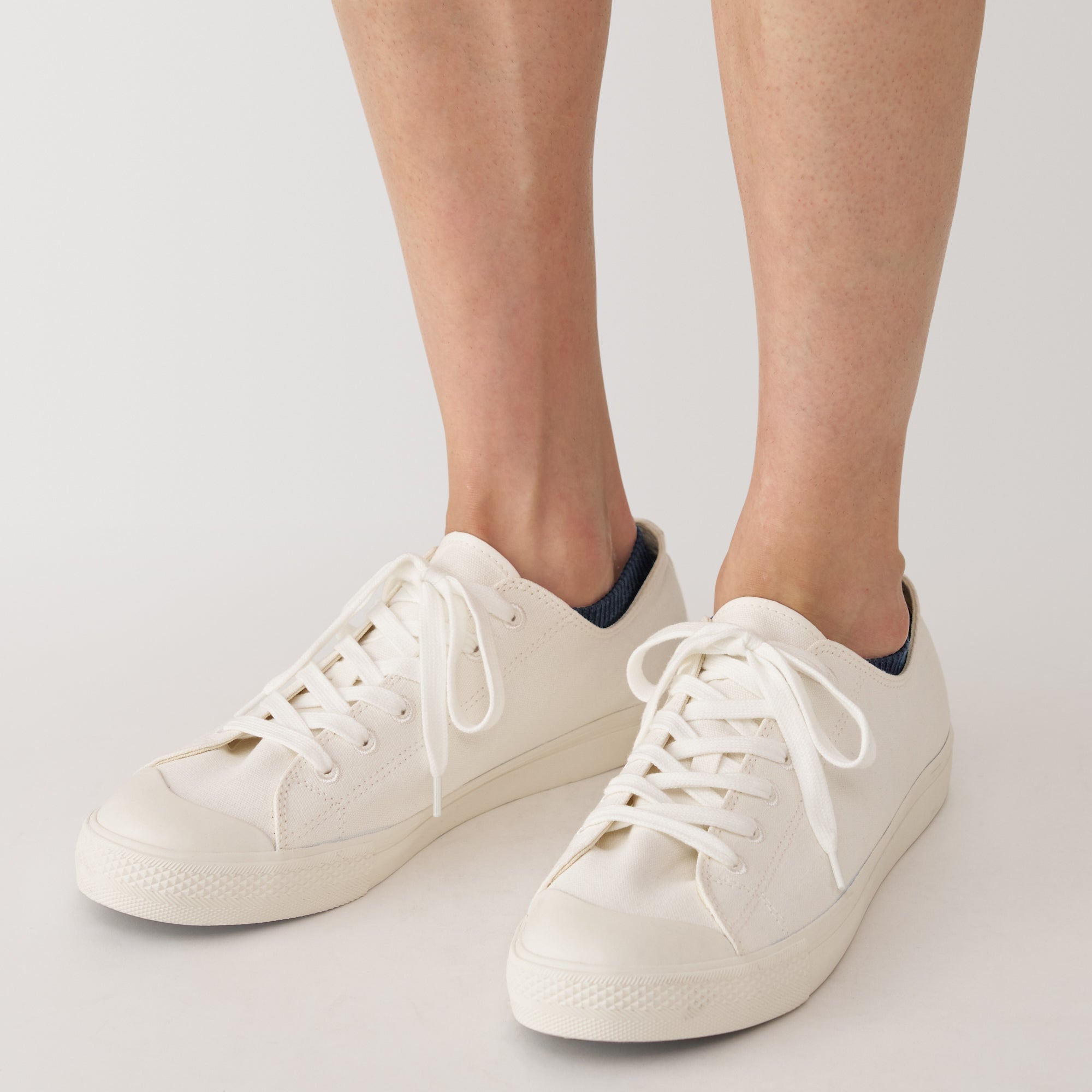 Right Angle Striped Sneaker Socks