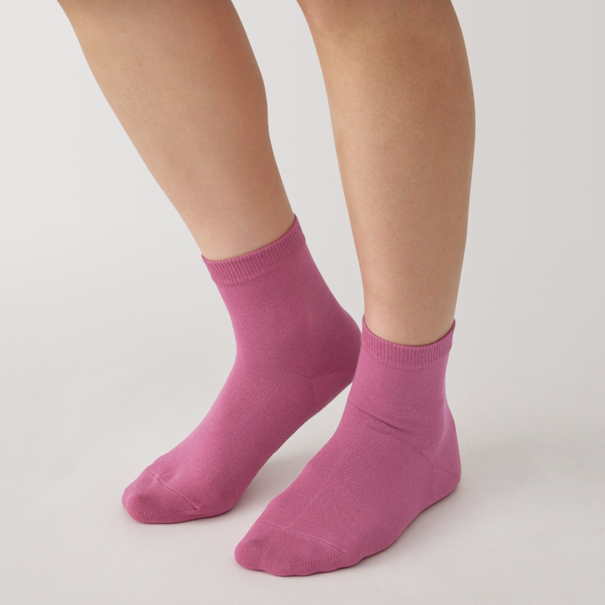 Right Angle 3 Layer Loose Top Short Socks