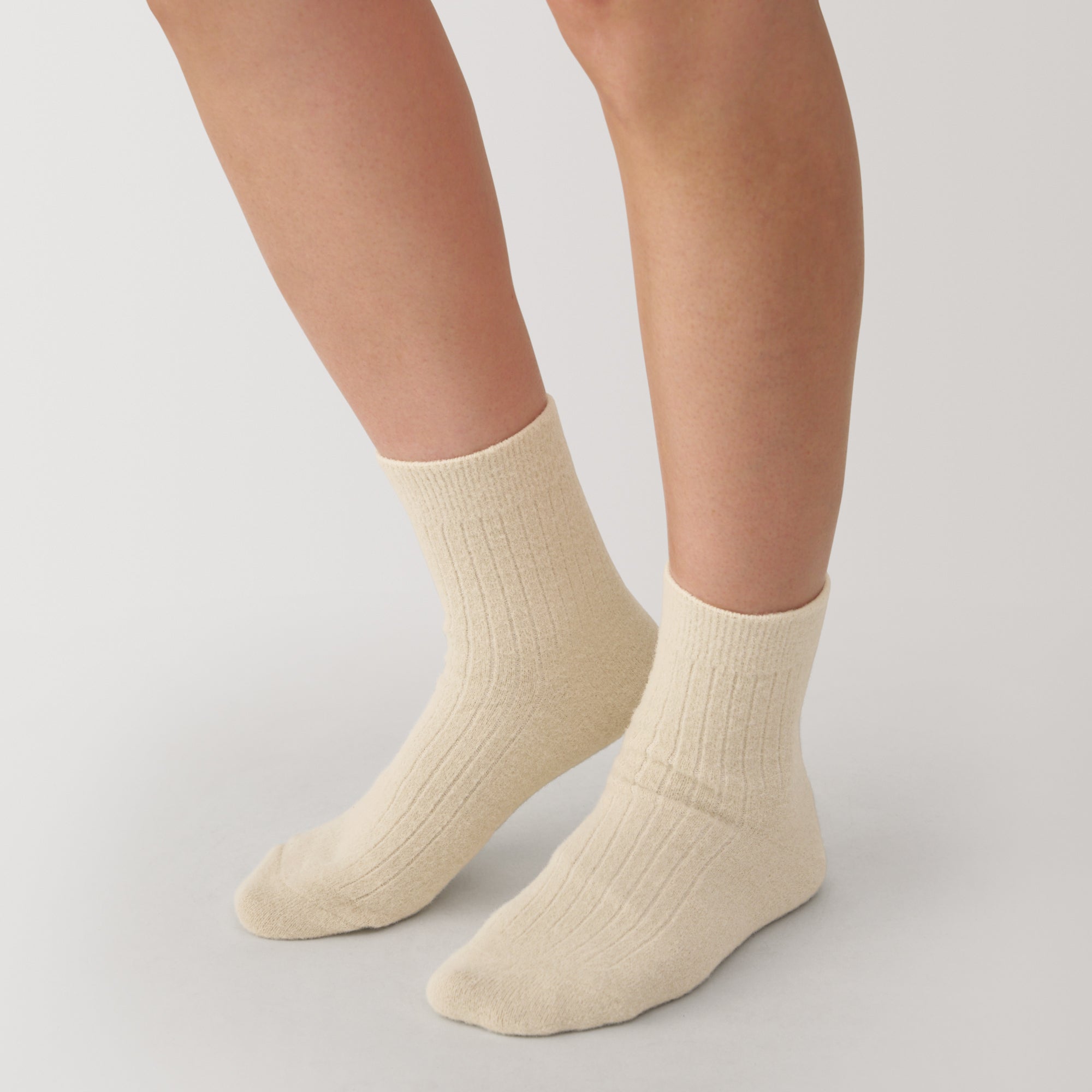 Right Angle Loose Top Short Socks