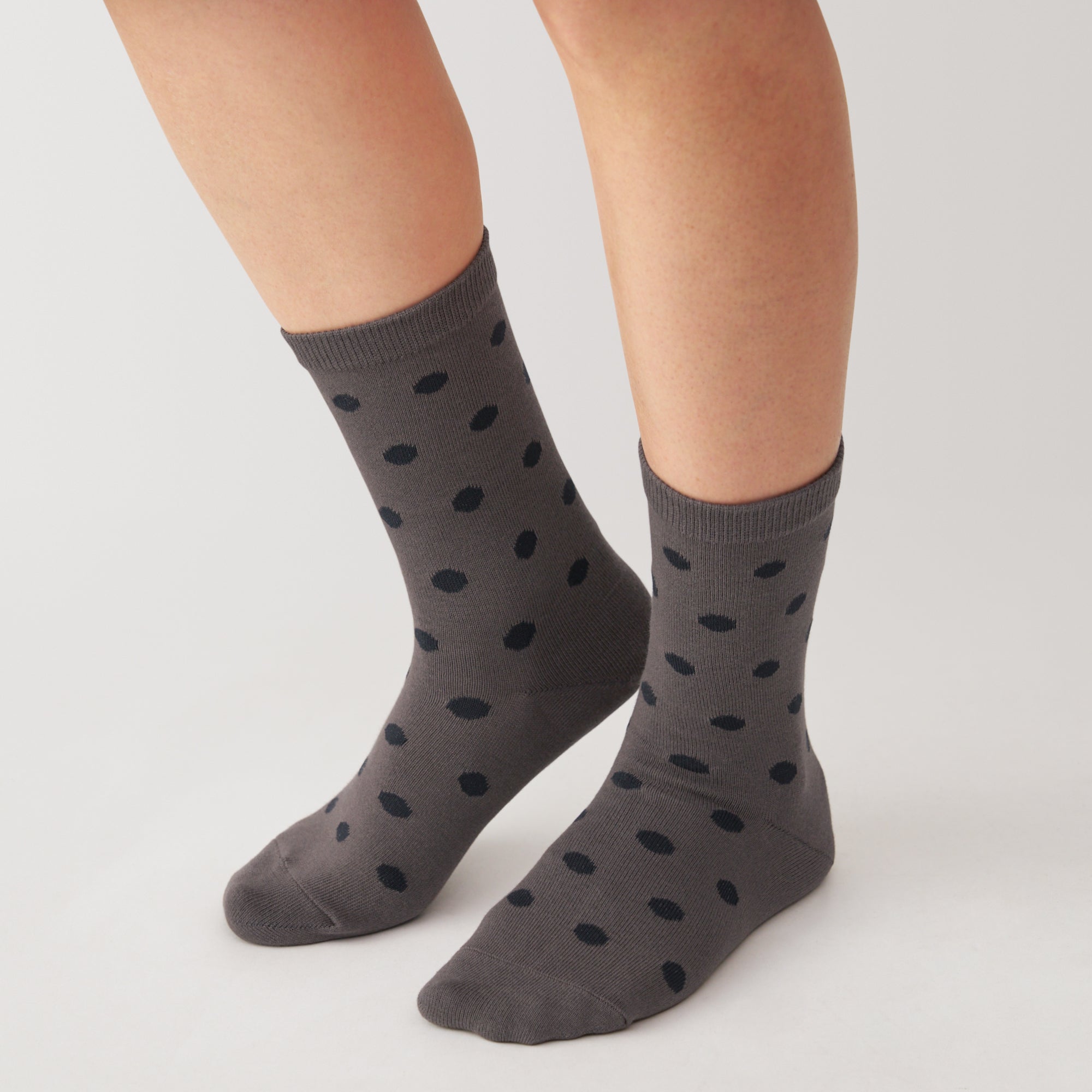 Right Angle Loose Top Tapered Socks