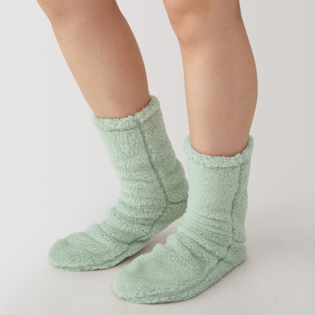 Right Angle Boa Fleece Cozy Socks